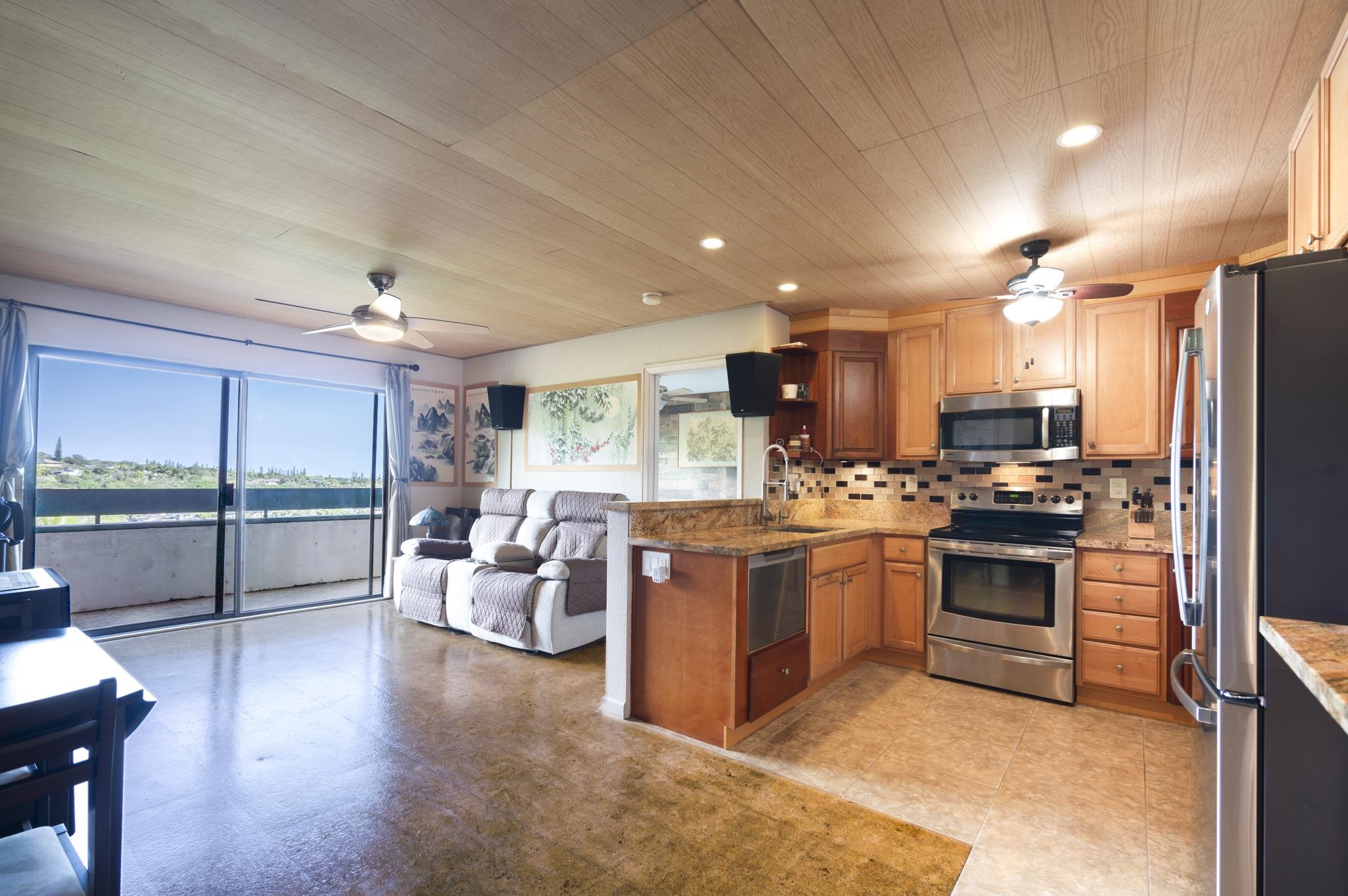 2180 W Vineyard St 105, Wailuku