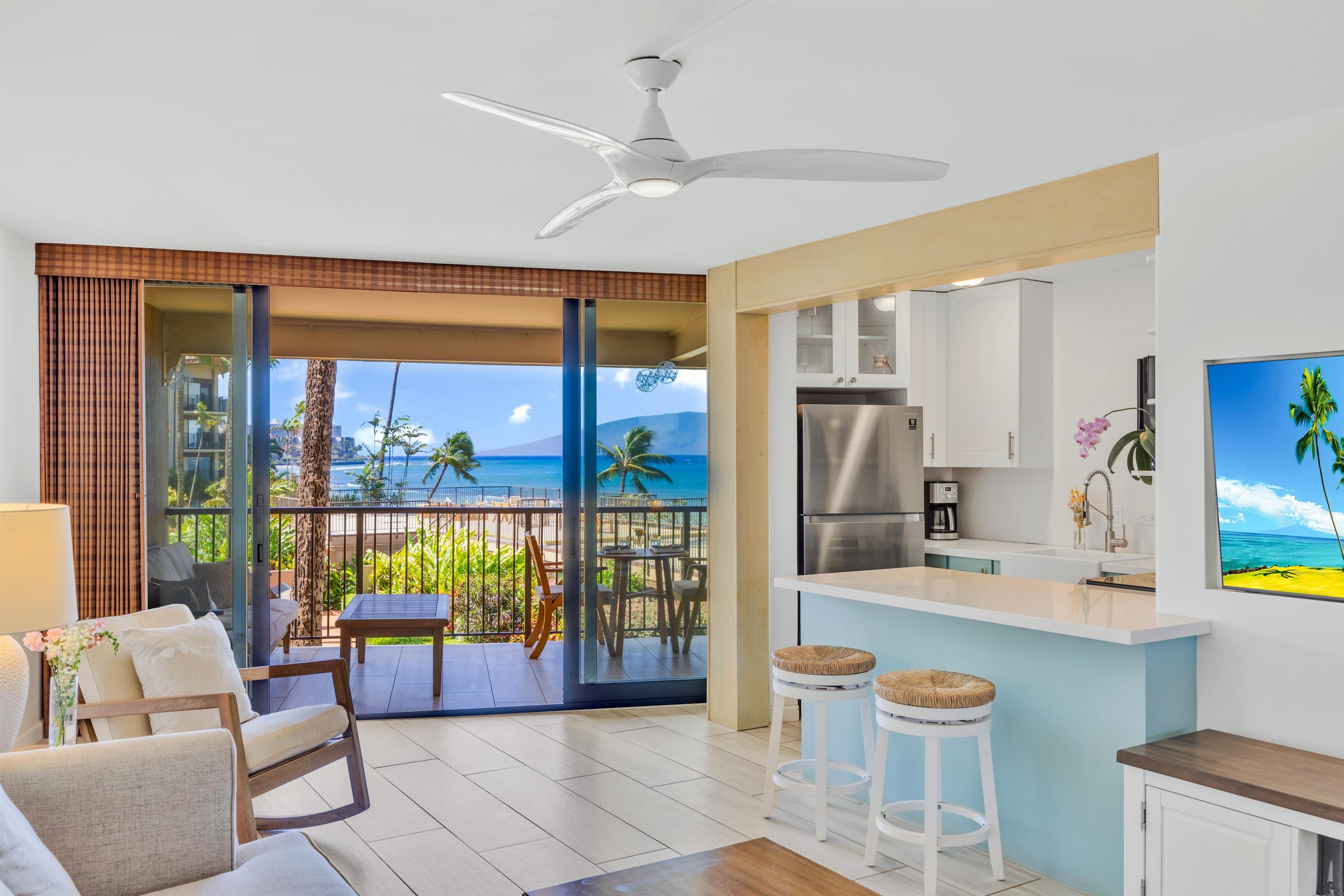 3823 Lower Honoapiilani Rd 205