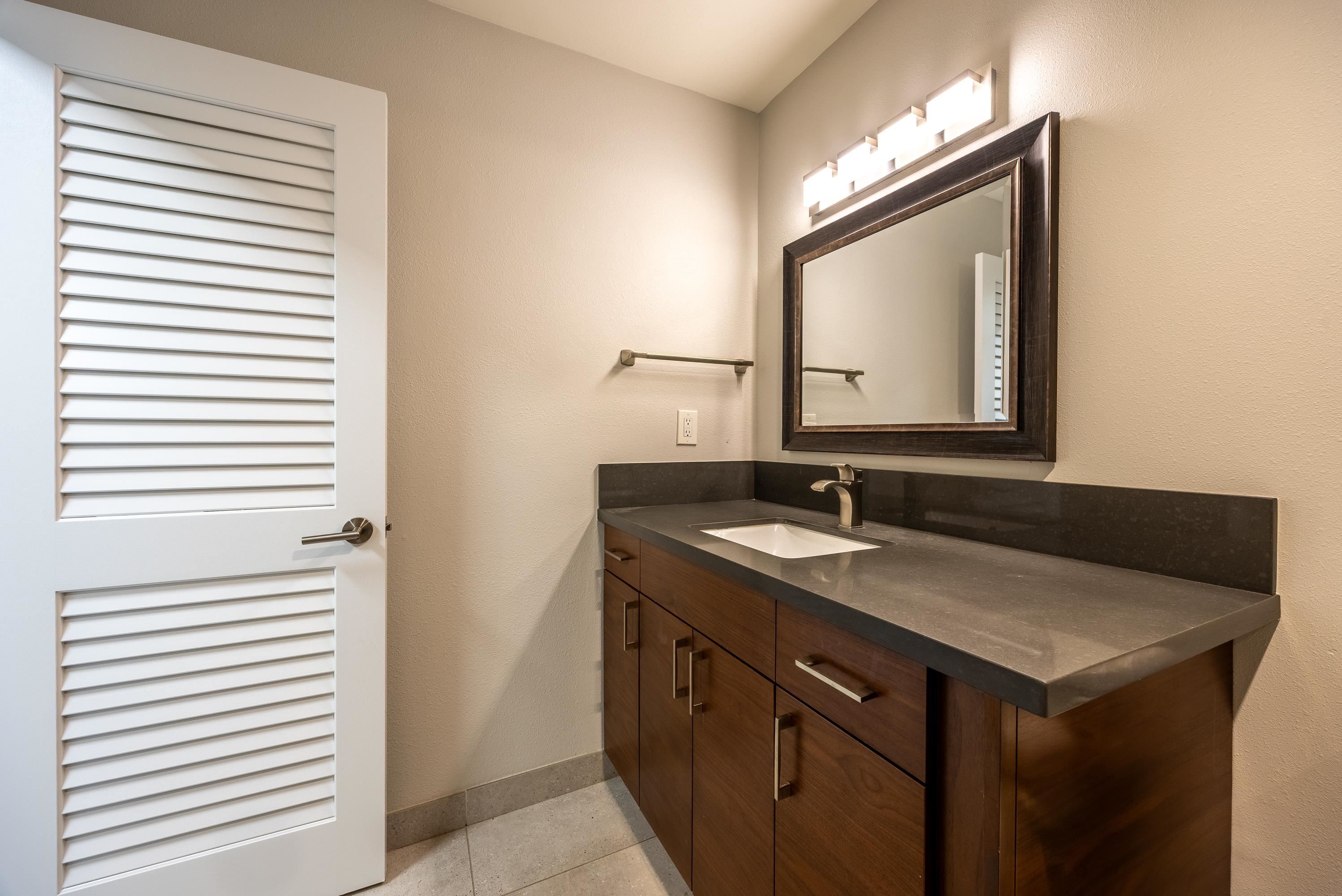 475 Front St 630
