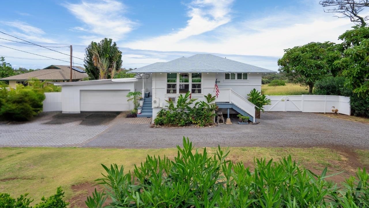 2038 Kahekili Hwy, Wailuku