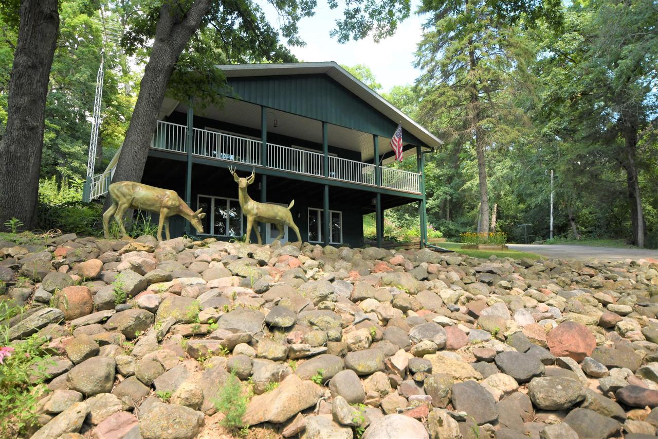 W3654 ORCHARD AVENUE, GREEN LAKE, WI 54941 Emmer Real Estate