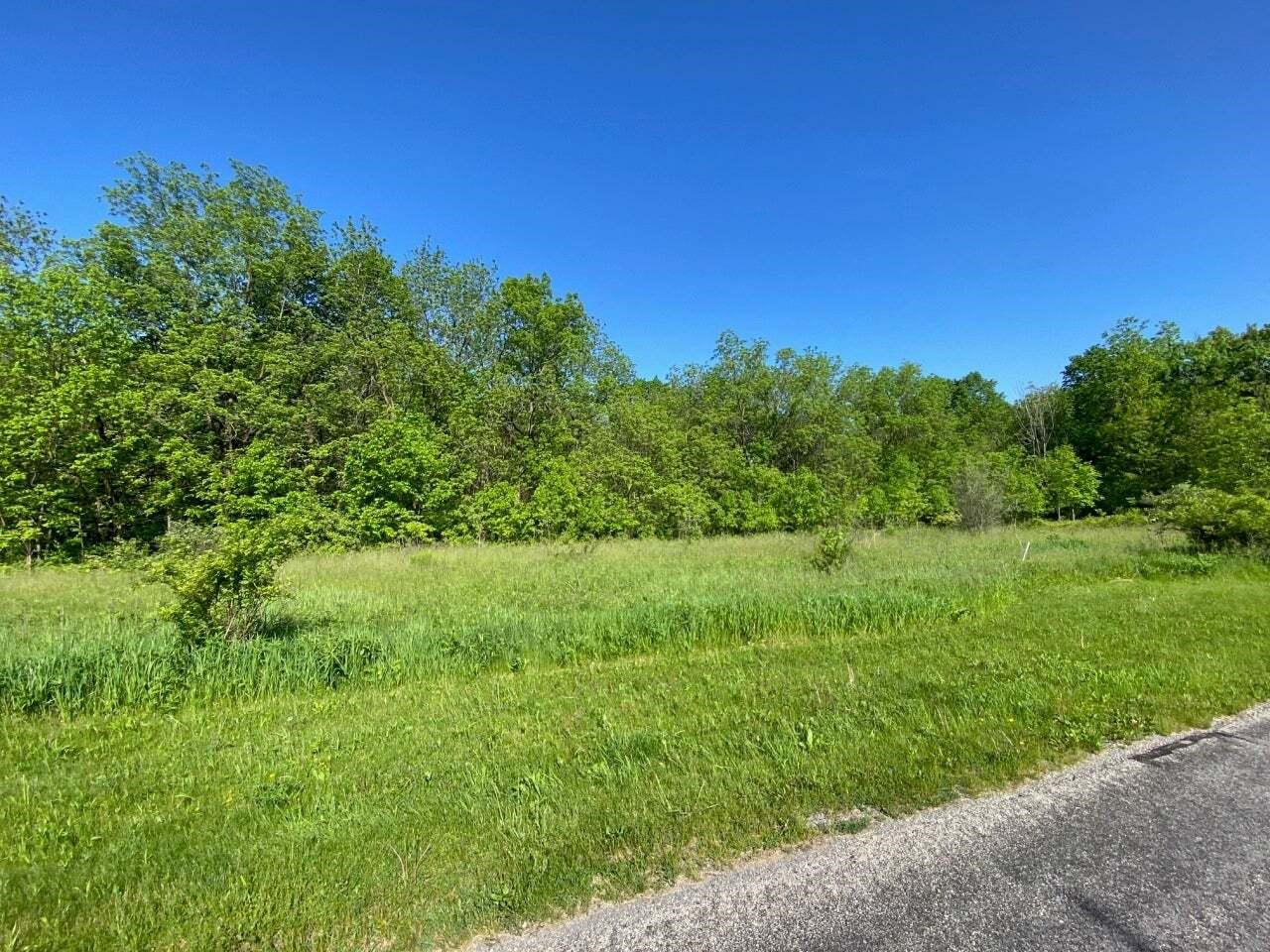 Lt6 HIGHFIELD DRIVE, Other, Wisconsin 53147, ,Land,For Sale,Lt6 HIGHFIELD DRIVE,MM1900012