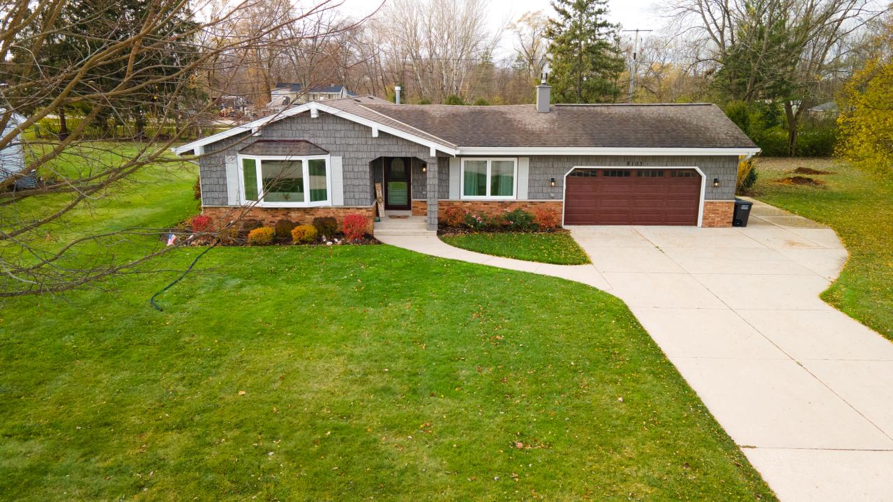 8103 S Mission DRIVE, FRANKLIN, Wisconsin 53132, 3 Bedrooms Bedrooms, ,1 BathroomBathrooms,Residential,For Sale,8103 S Mission DRIVE,MM1900269