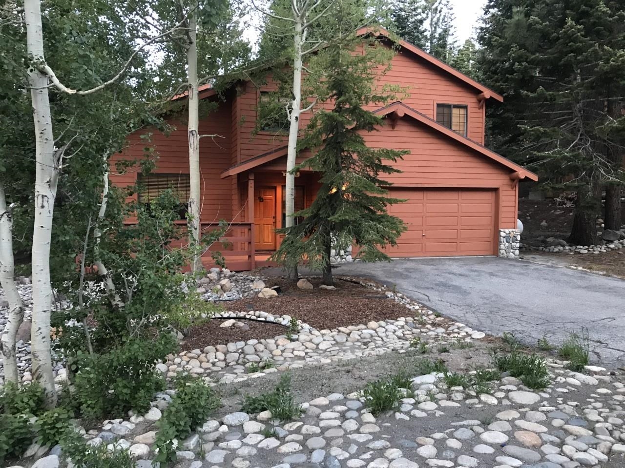 This beautifully maintained home is in the heart of Mammoth Lakes.  The kitchen, dining room, family room, and living room are all on the ground floor.  This traditional floorplan allows for the mud room to lead directly into the living room.  The kitchen is right off the garage and has an oversized pantry. The home has circular floorplan which is great for entertaining.  Double doors lead from both the kitchen and the family room to the large private deck where you can relax and enjoy the outdoors.  There are 4 roomy bedrooms upstairs with plenty of natural light.  Located halfway between Little Eagle Base Lodge and the Village at Mammoth with a shuttle stop about 7 houses away, this is arguably one of the best locations in Mammoth.  There is forced air throughout the home and a wood burning stove in the living room.  New appliances, renovated private deck, lots of sunshine and a super quiet street.  Come make this your new home in the mountains!