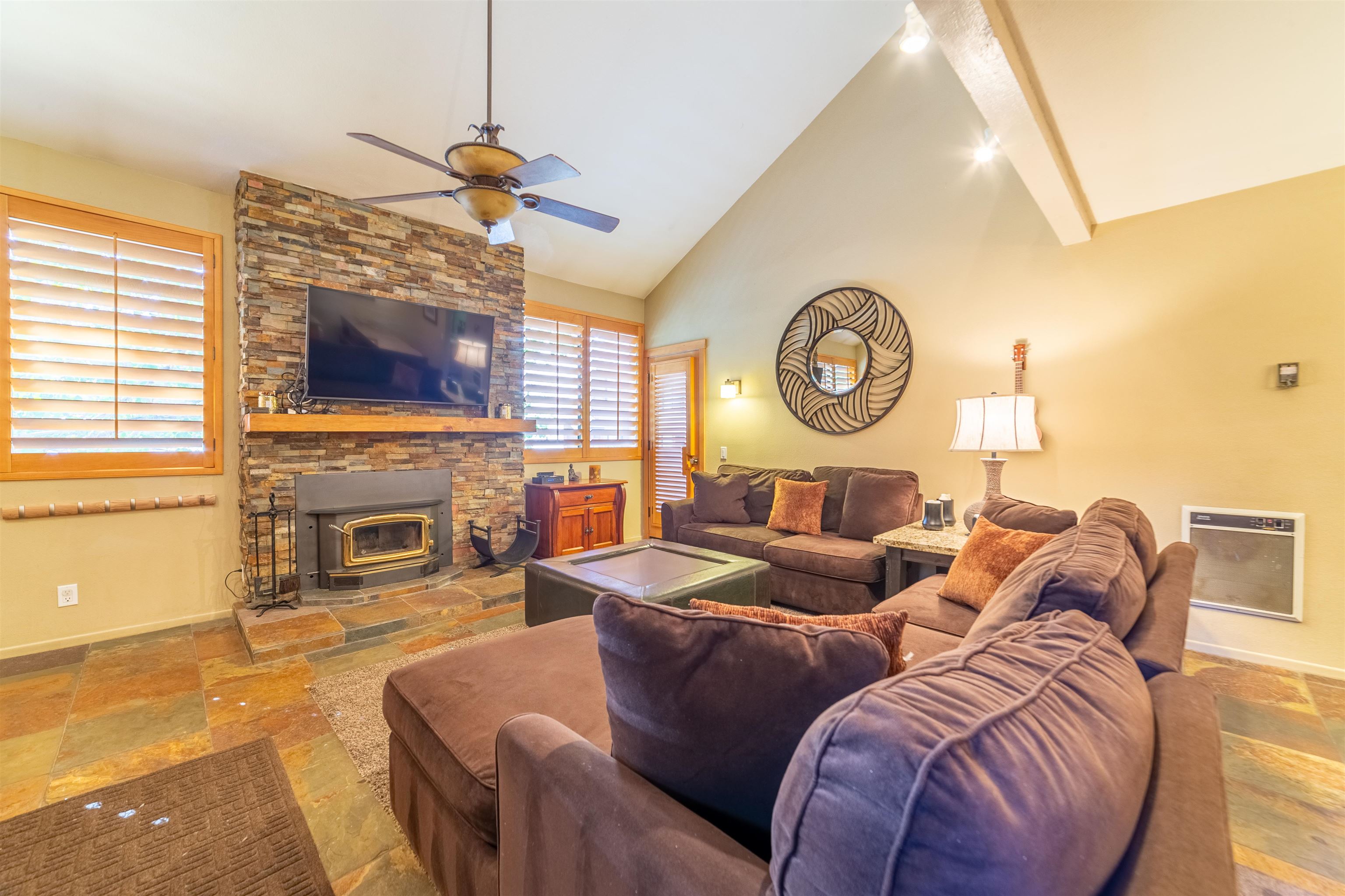2+loft/2 bath remodeled rental condo just a short walk to the Village at Mammoth! Offering stainless appliances, wood burning fireplace, updated furnishings, modern touches throughout. 2 parking spaces included with condo.
