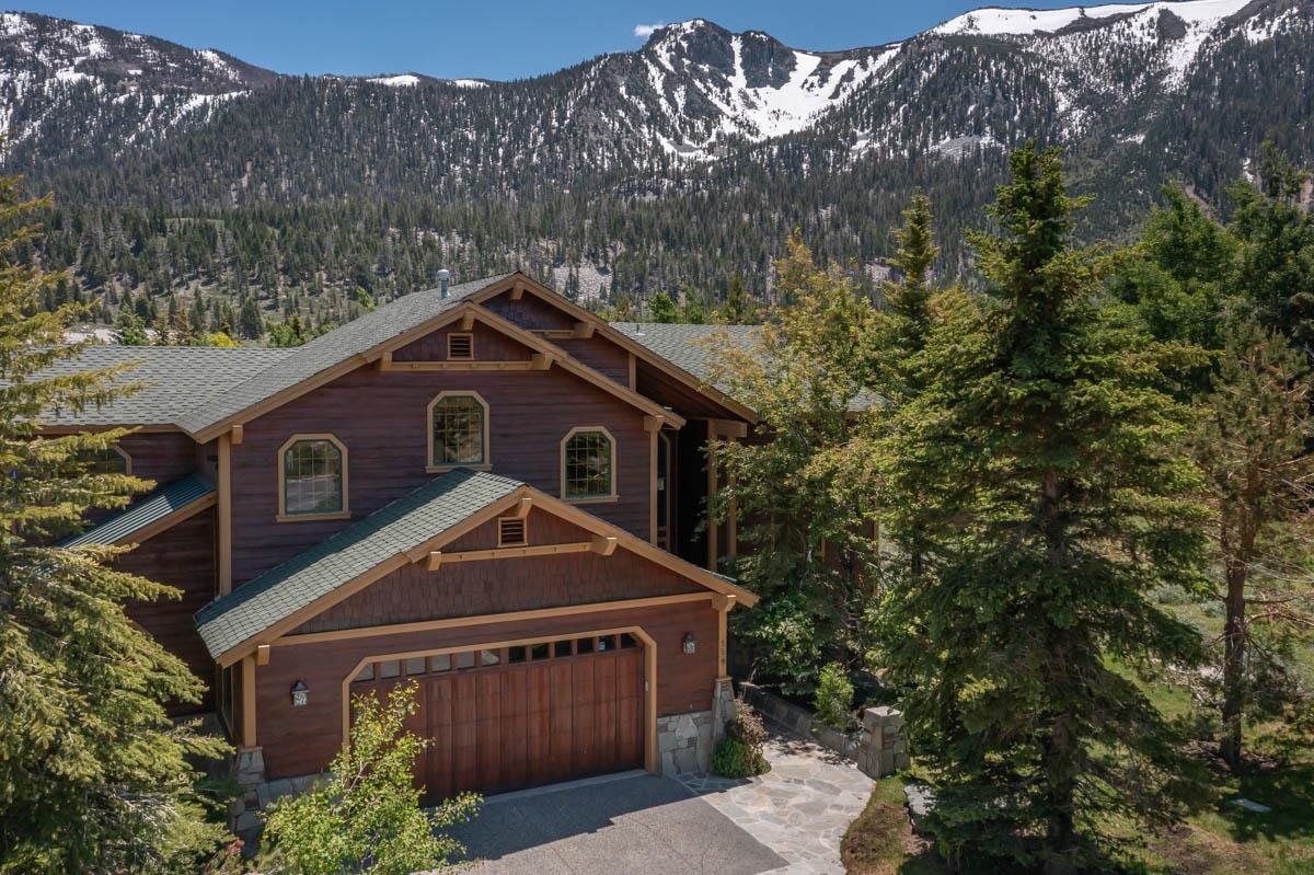 55 Woodcrest Trl, Mammoth Lakes, CA 93546