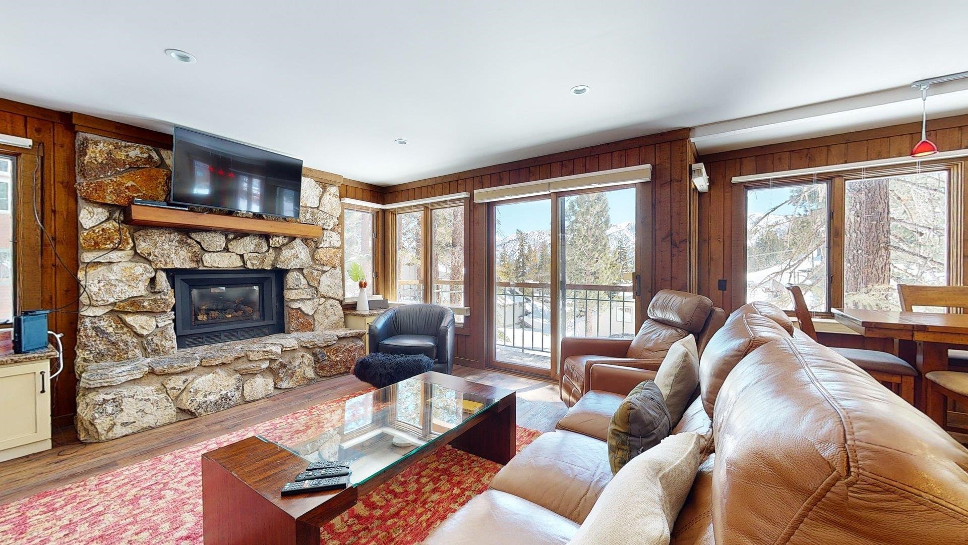 435 Lakeview Blvd. #90, Mammoth Lakes, CA 