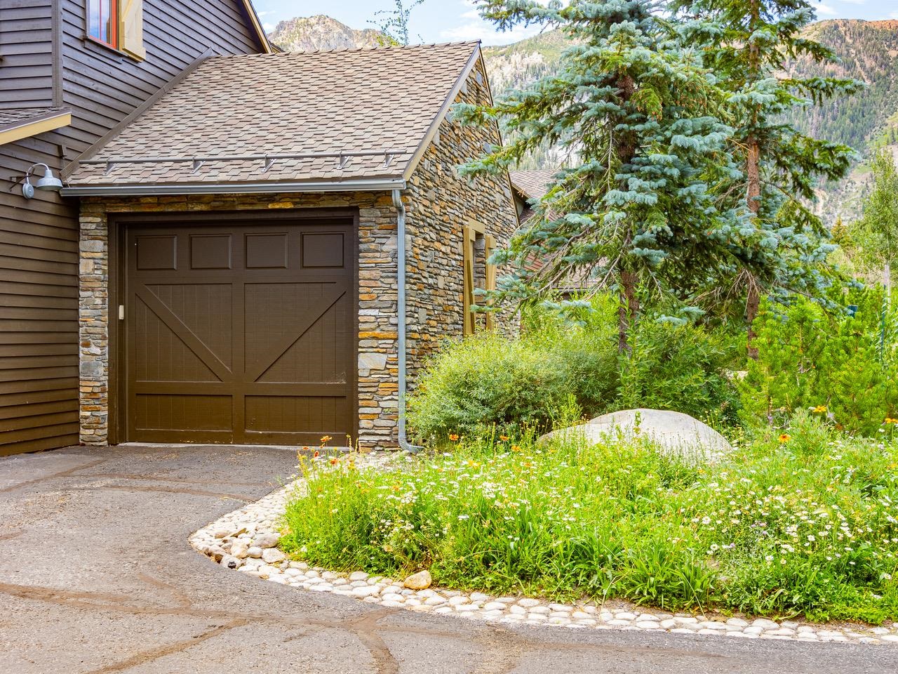 Property Photo 44