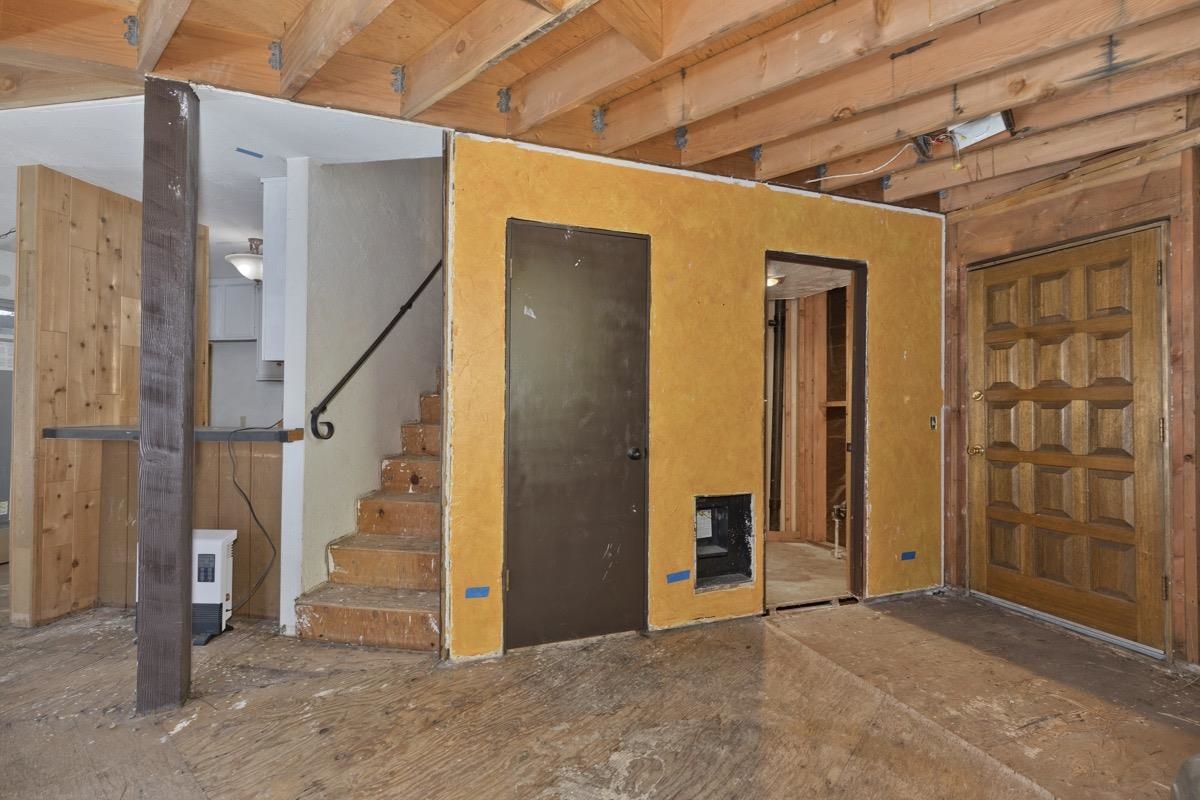 286 Old Mammoth Road