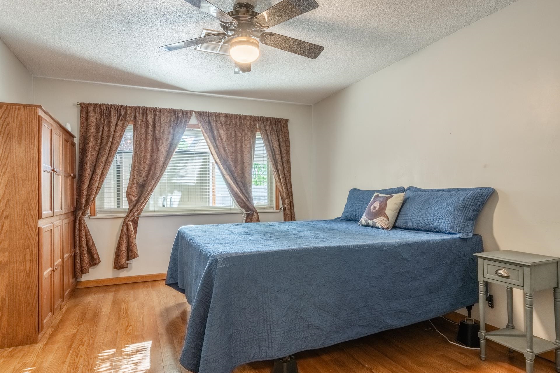 Property Photo 25