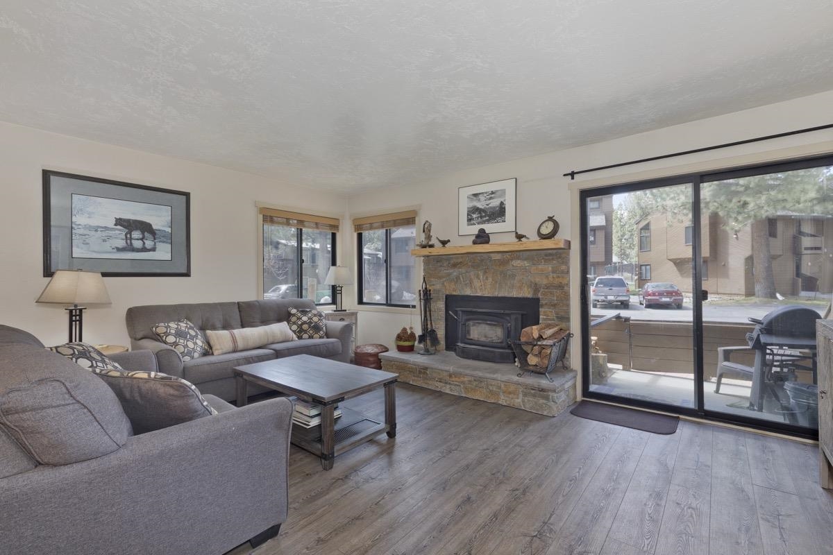 2 Arrowhead Drive