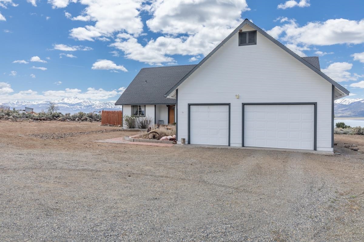 3197 Highway 182