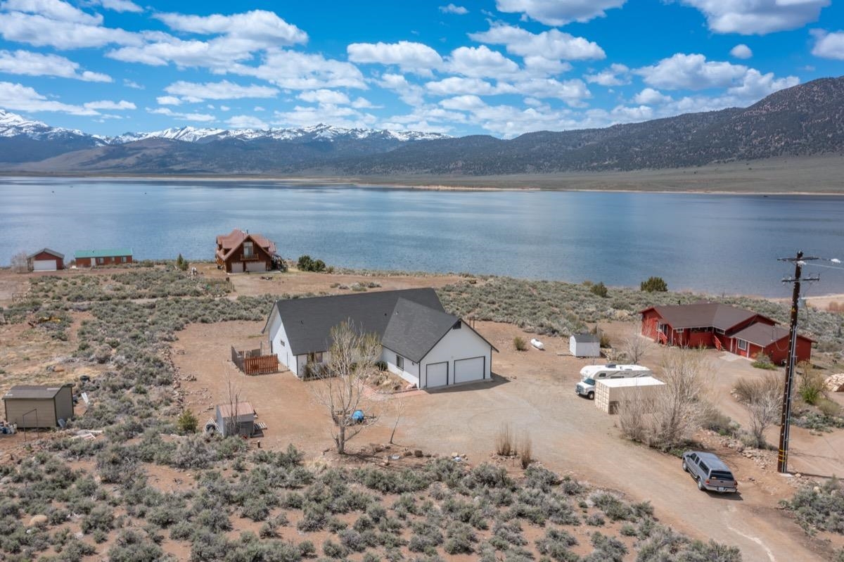 3197 Highway 182
