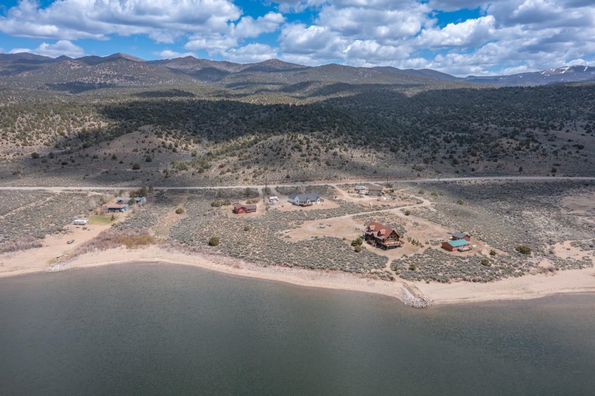 3197 Highway 182
