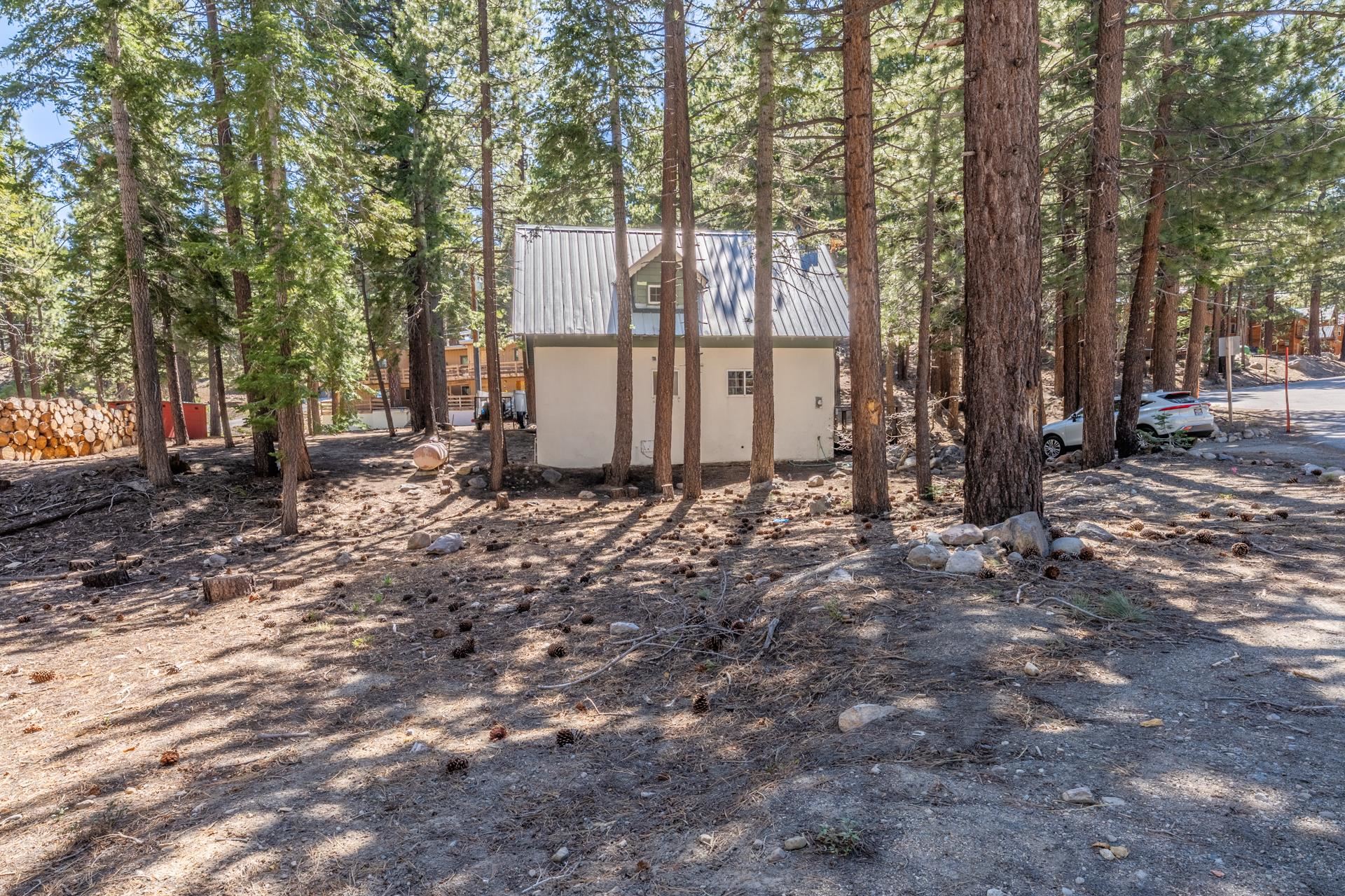 Property Photo 32