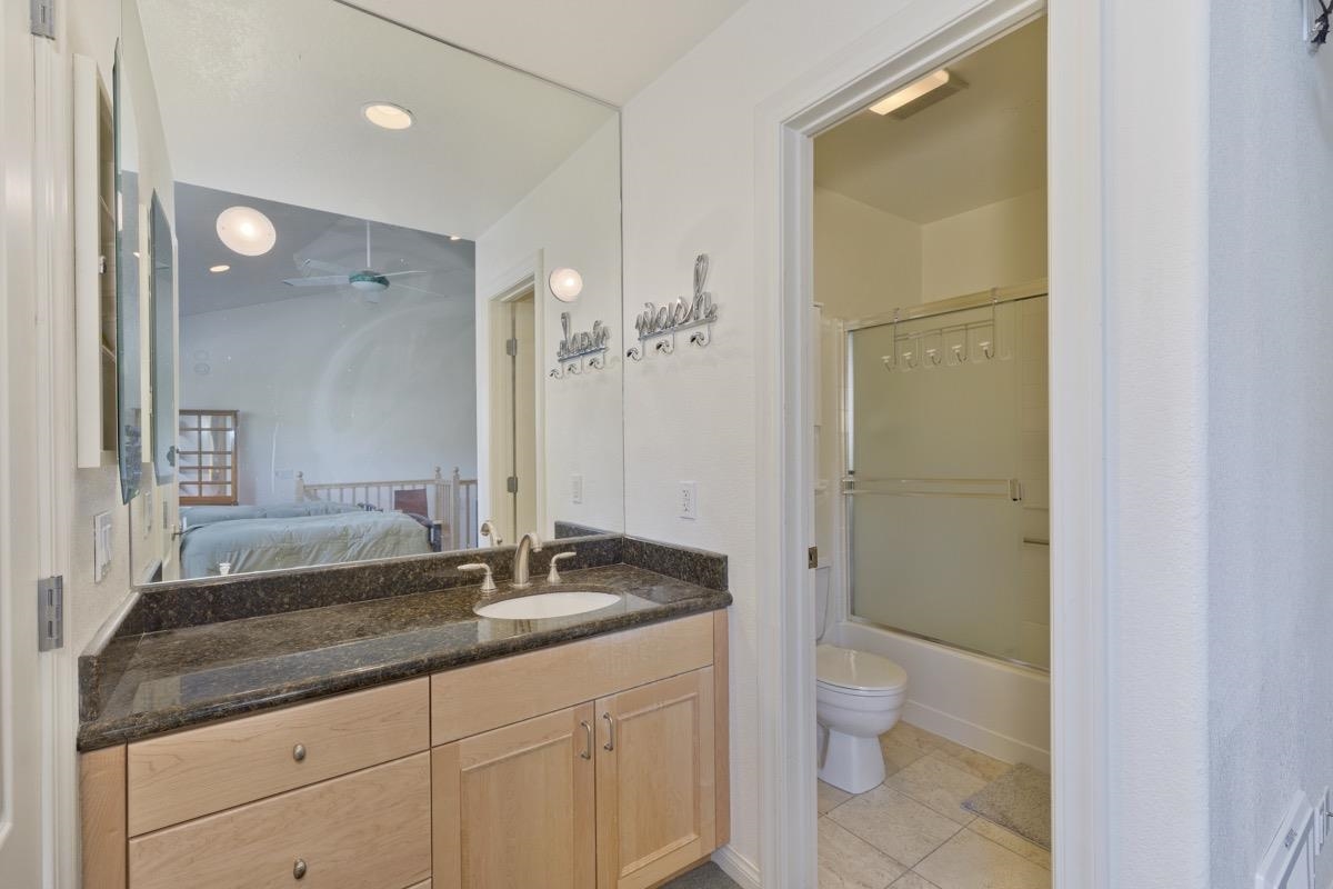 895 Canyon Boulevard