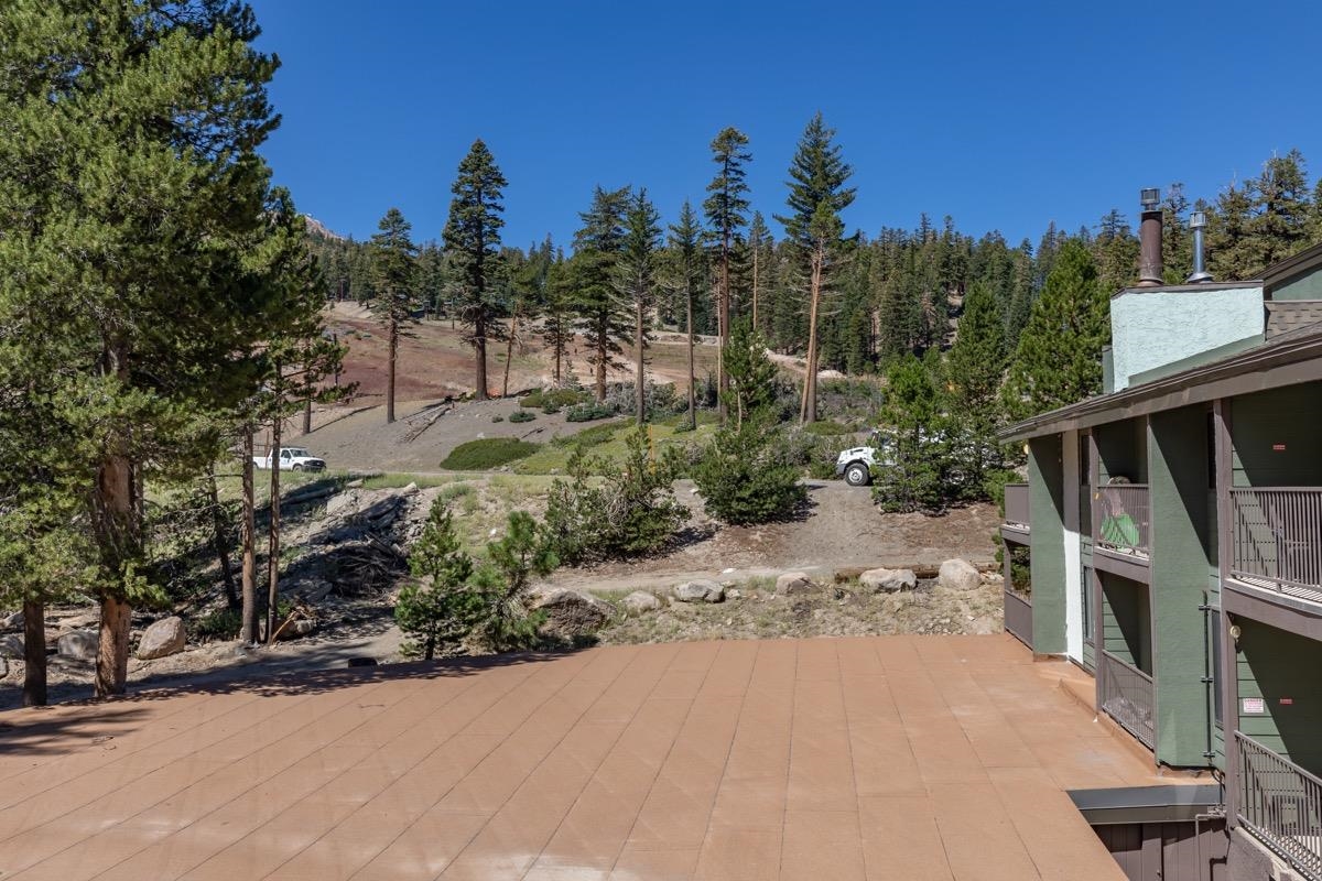 895 Canyon Boulevard