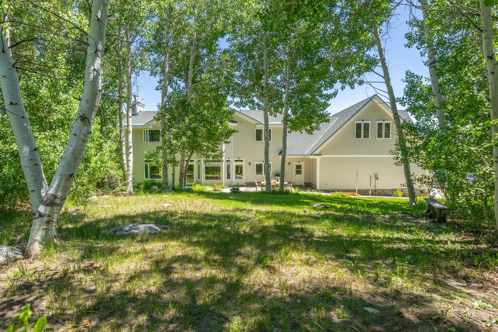 Property Photo 33