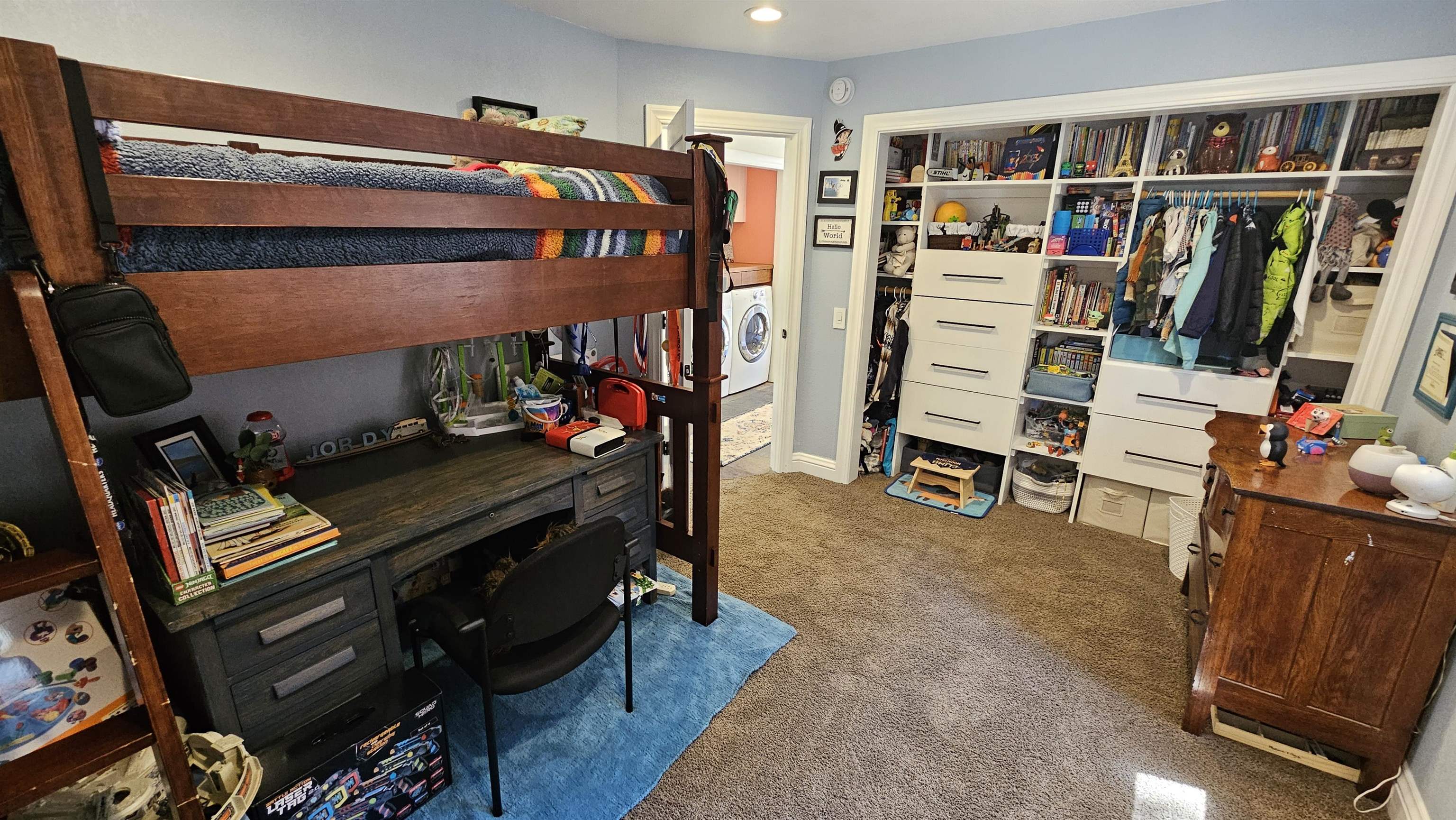 Property Photo 28