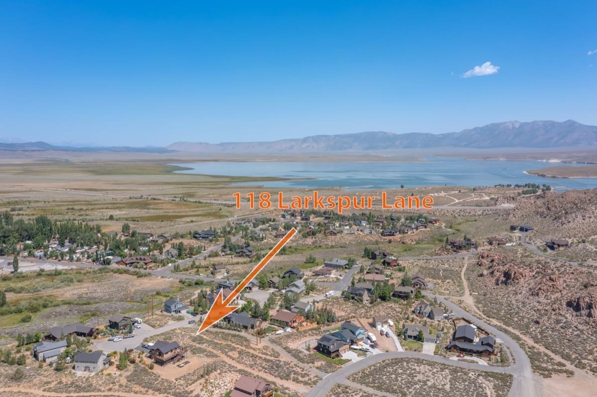 118 Larkspur Lane