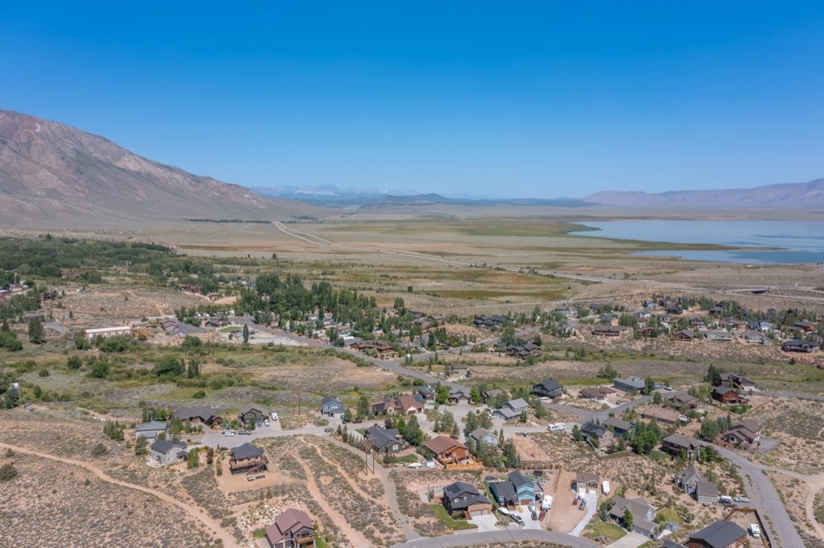 118 Larkspur Lane