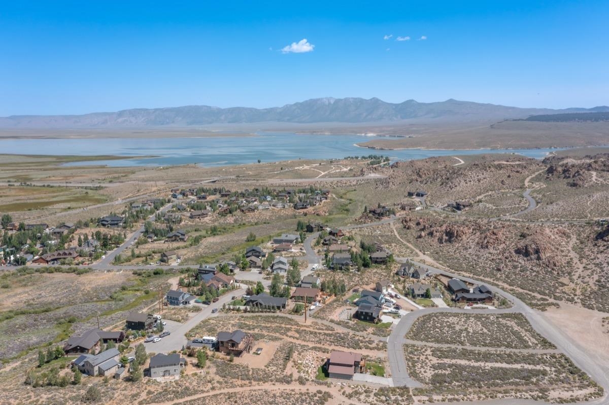 118 Larkspur Lane