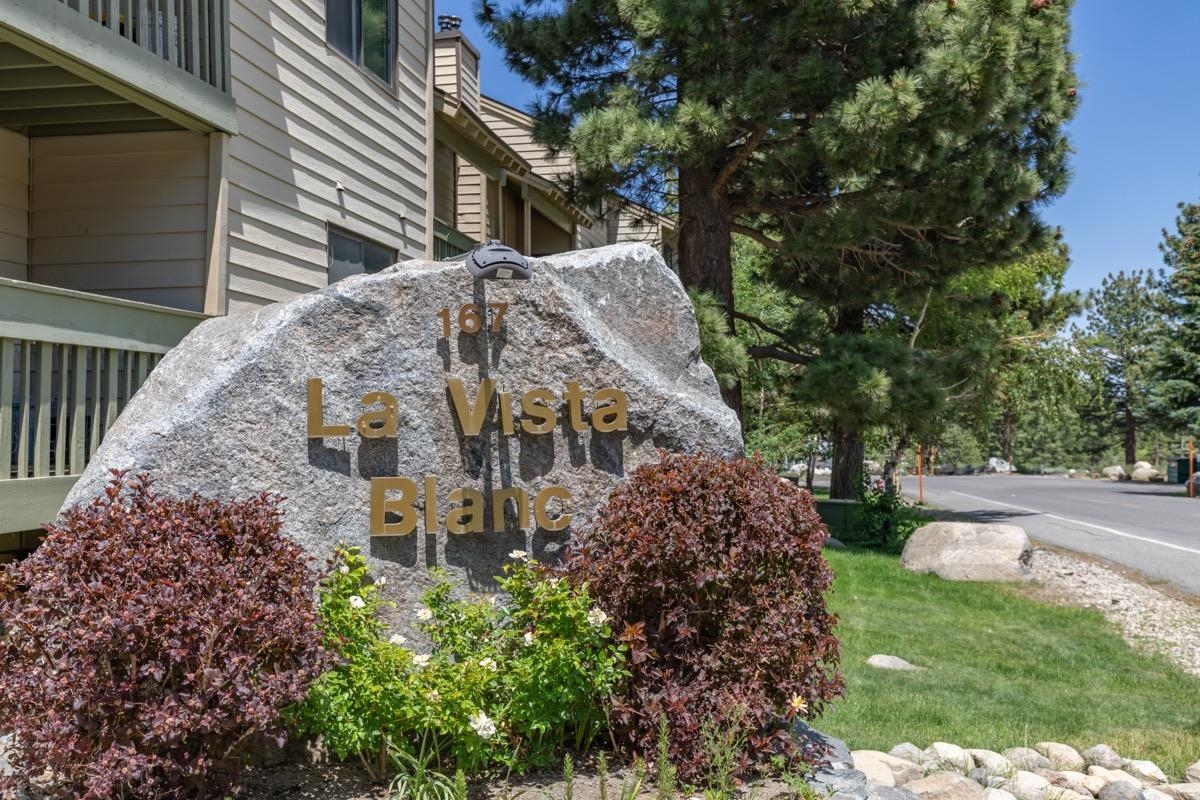 Charming 2 Bed, 2 Bath Condo at La Vista Blanc – Prime Mammoth Lakes Location! Welcome to La Vista Blanc – one of Mammoth Lakes’ most desirable and well-managed complexes. This bright and inviting 2-bedroom, 2-bathroom condo offers the perfect mountain retreat or investment opportunity, with an unbeatable location and a host of amenities. Step inside to a warm and functional layout, ideal for relaxing after a day on the slopes or exploring the nearby trails. The living area flows effortlessly into the kitchen and dining space, creating a comfortable hub for entertaining or cozy nights in. Enjoy access to a seasonal pool and spa, plus BBQ and picnic areas perfect for summer gatherings. Additional amenities include owner and guest parking, common area laundry, and a low HOA with excellent management that keeps the community in top shape.  Situated in a peaceful, scenic setting, La Vista Blanc is just steps from Mammoth Creek, the town bike path, and walking trails through the Snowcreek meadow—perfect for outdoor enthusiasts and nature lovers. You're also a short stroll from Mammoth Creek Park, the new Kings Ice Rink, and Old Mammoth's shops and restaurants, offering a perfect blend of natural beauty and town convenience. Whether you're looking for a weekend getaway, rental property, or full-time home, La Vista Blanc offers comfort, convenience, and the full Mammoth experience.