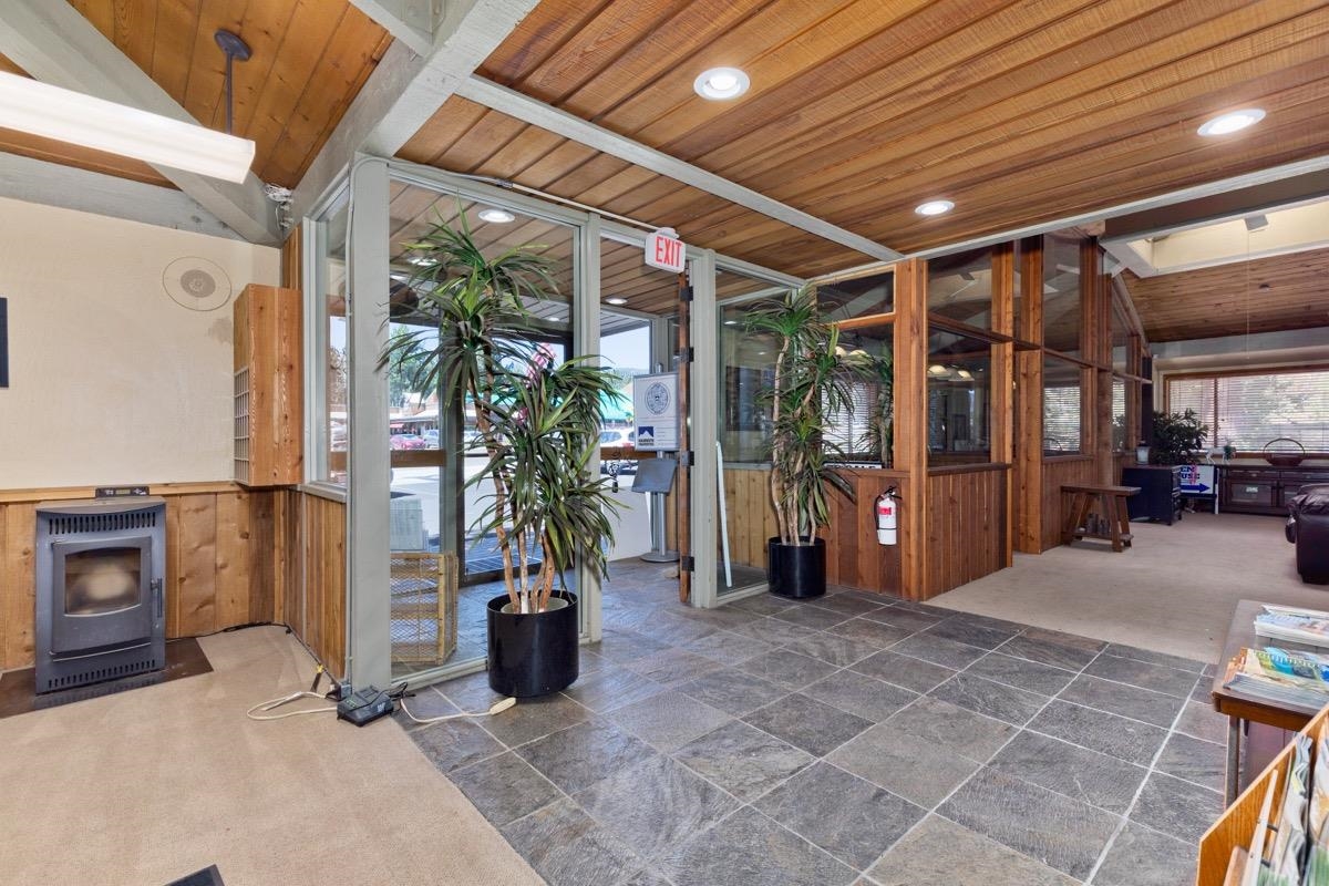 Property Photo 38
