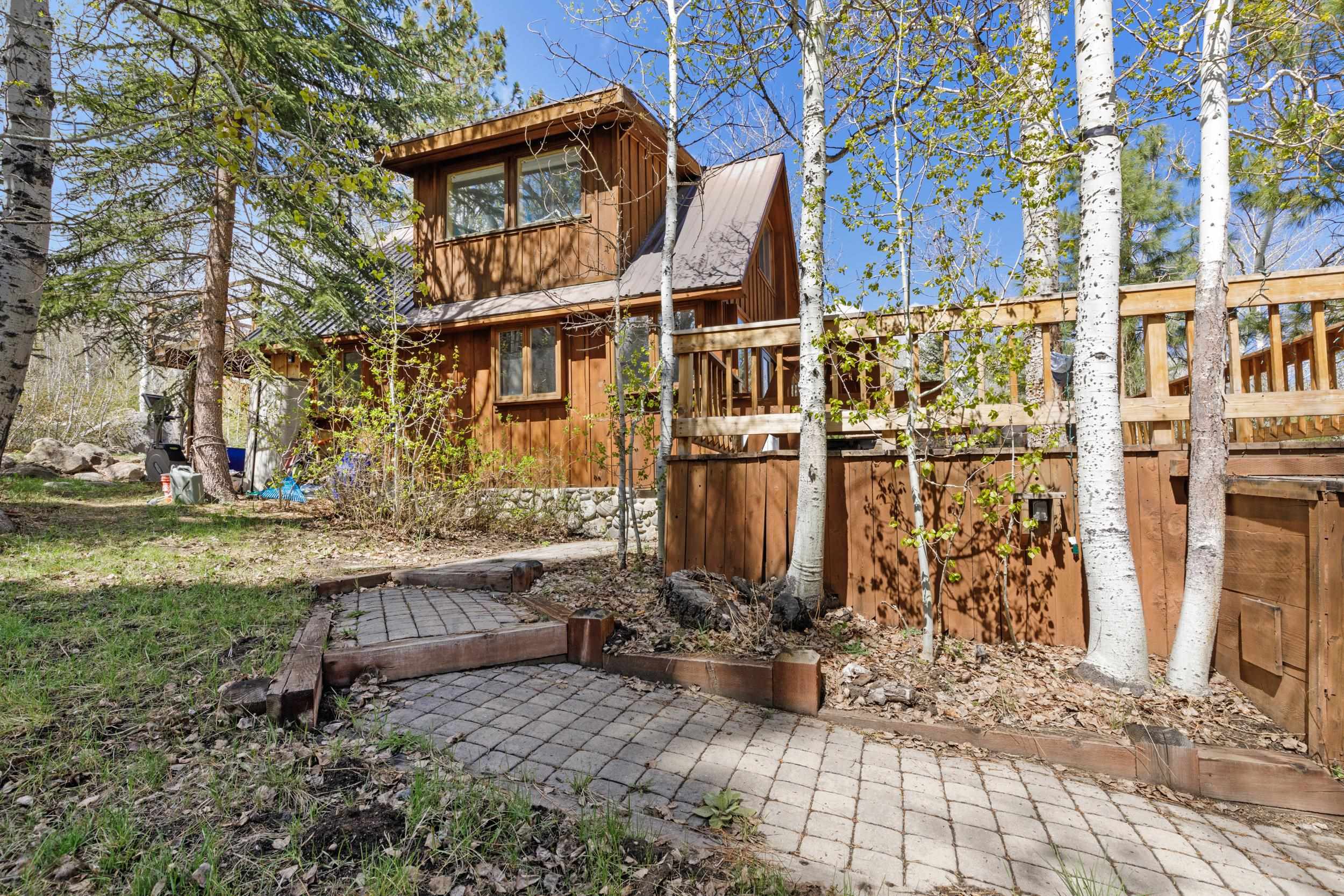 Property Photo 33
