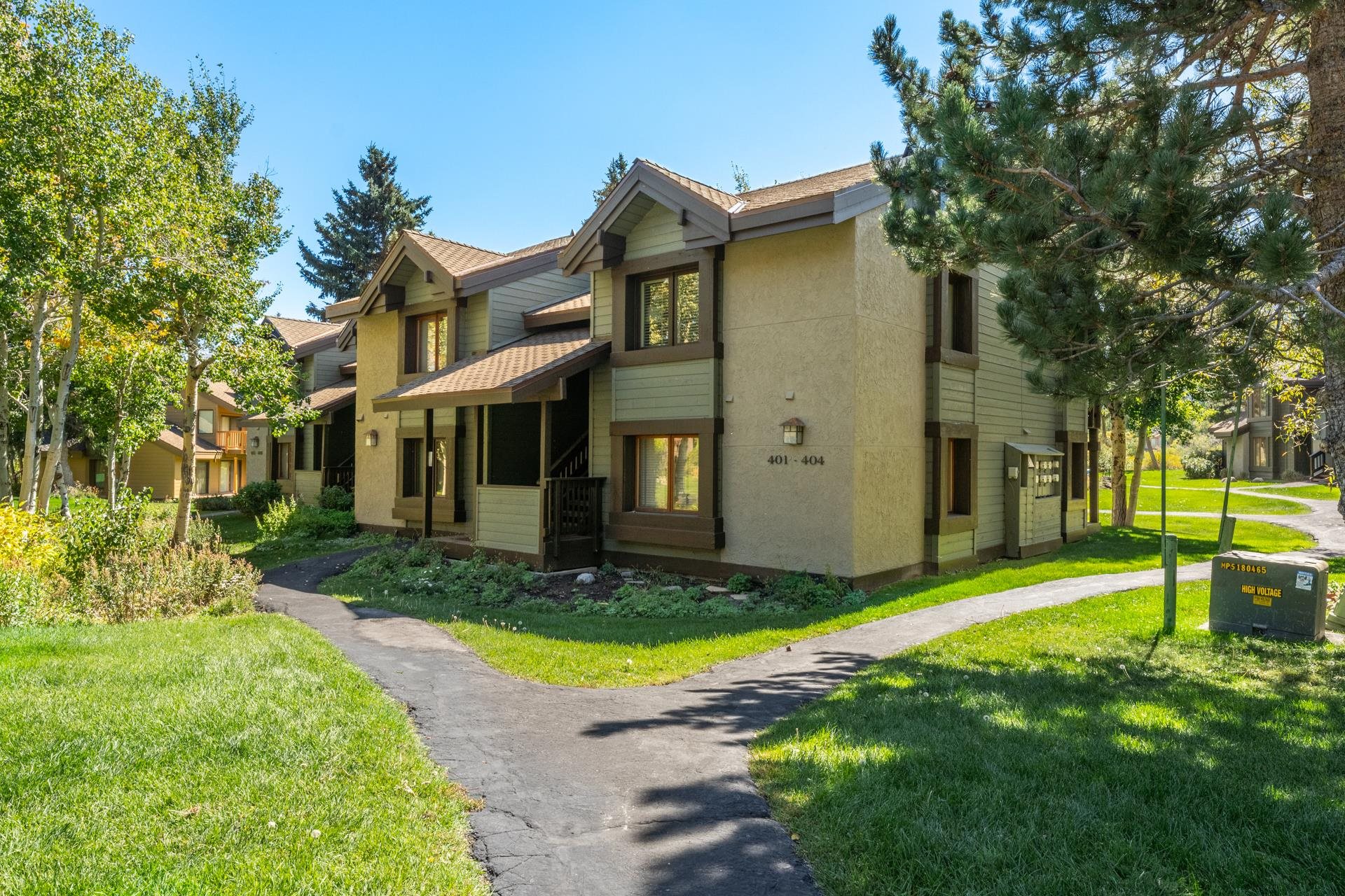 Property Photo 33