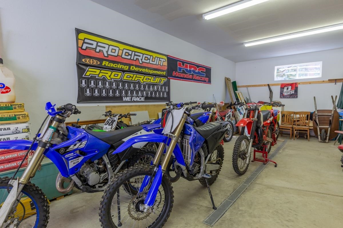 Property Photo 40