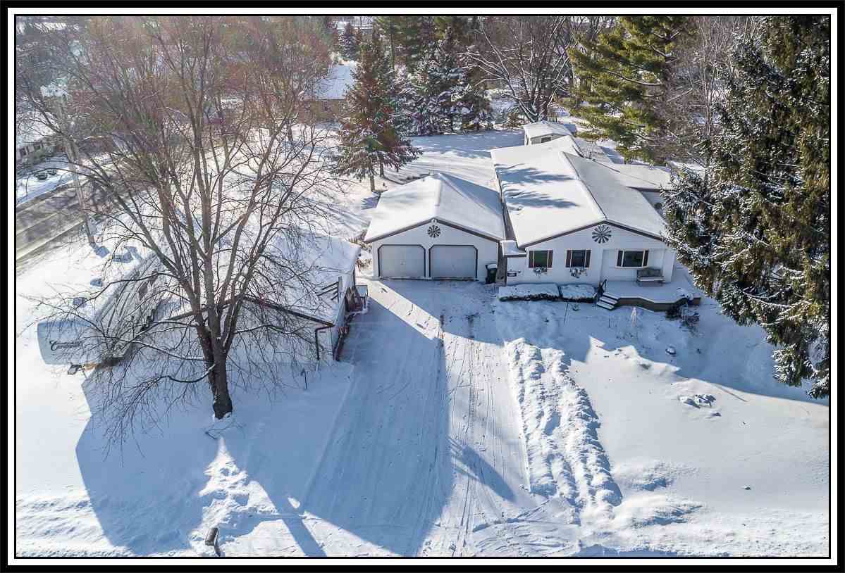 w9707 meadowview drive dale wi 54931 tyler beckman and kate beckman beckman properties tyler and kate beckman