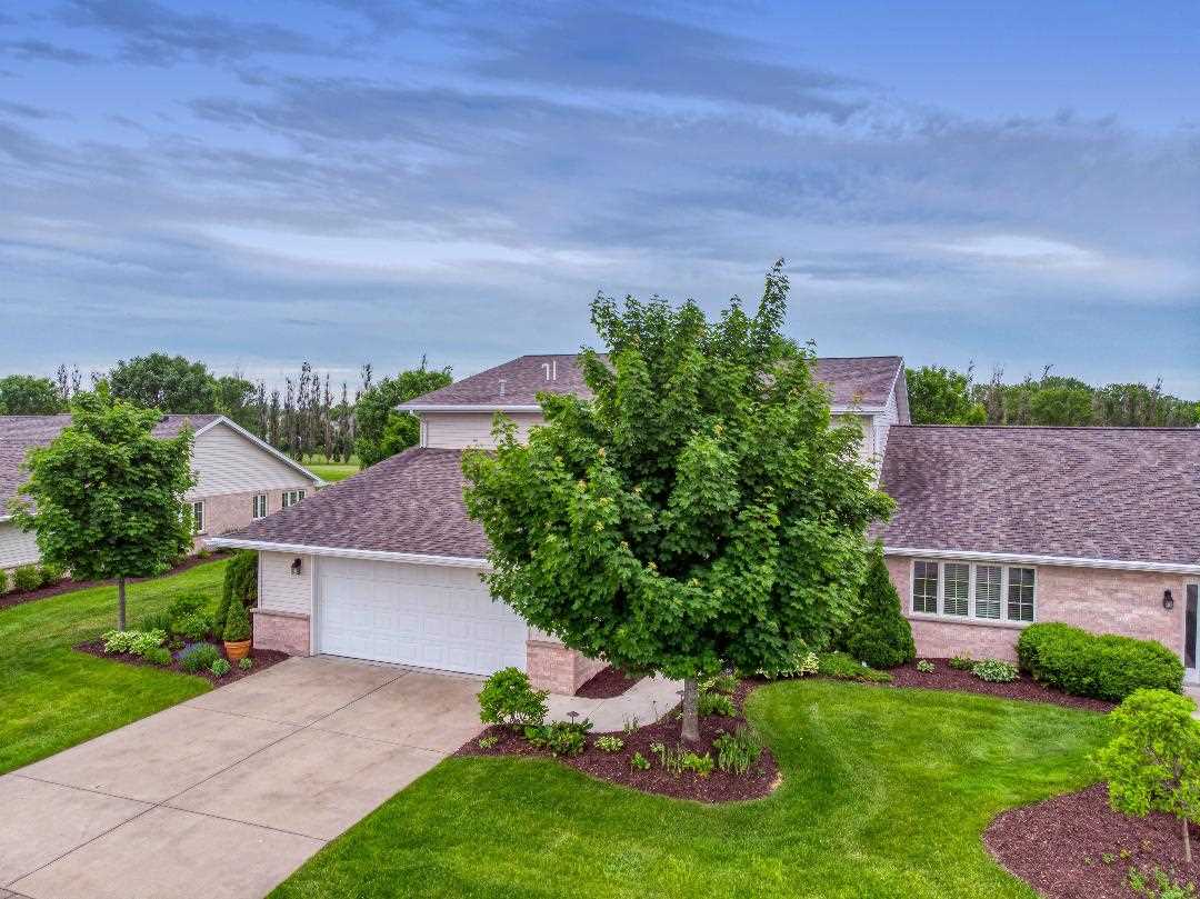 1563 River Pines Drive Condo for sale in Green Bay, Wisconsin, 50223156
