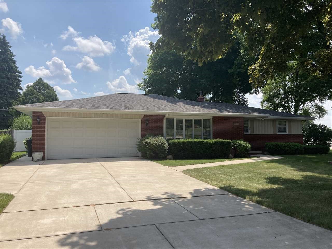 2237 Kassner Drive Green Bay Wi 54304 Homes And Real Estate For Sale