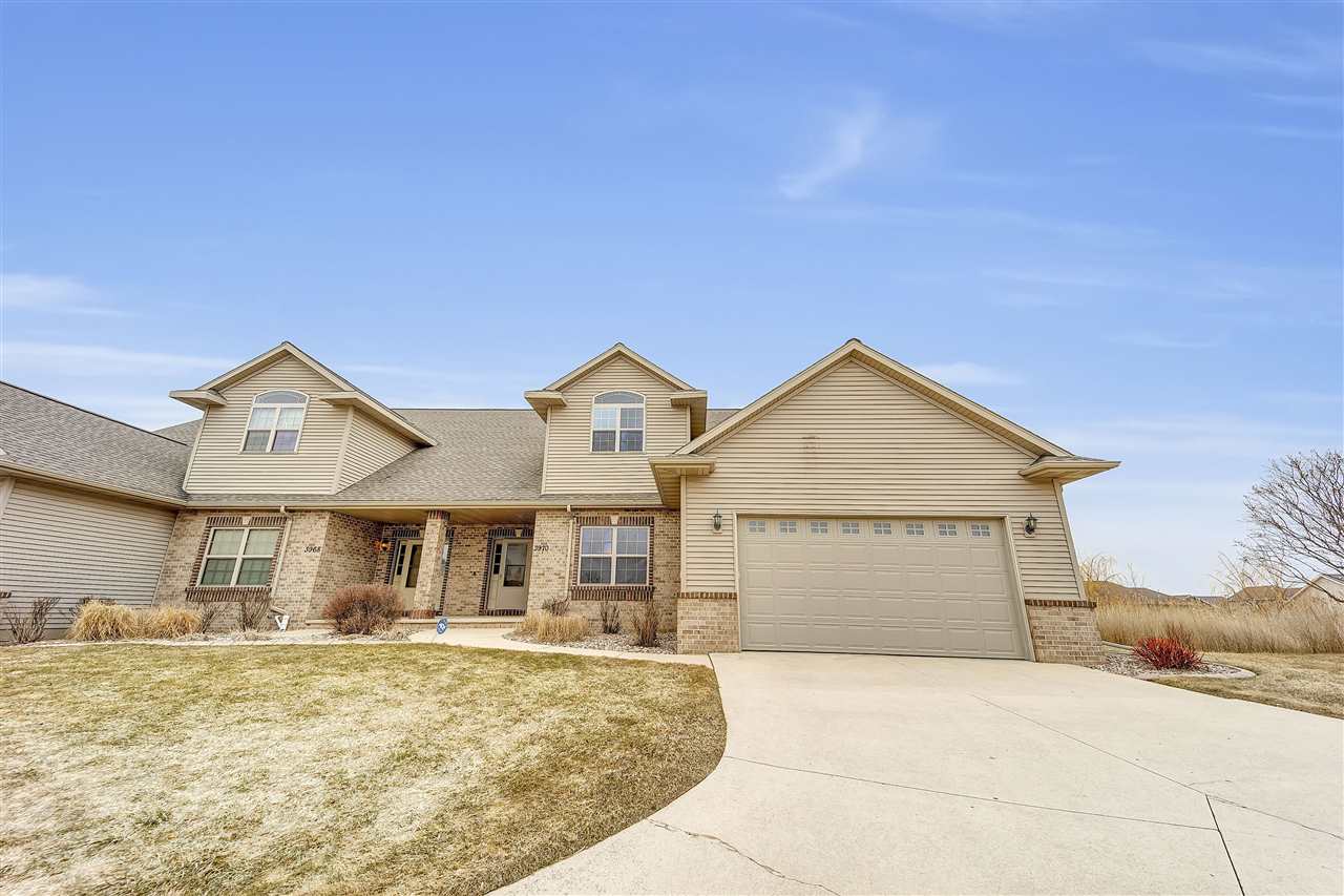 3970 N Parker Way De Pere Wi 54115 Homes And Real Estate For Sale