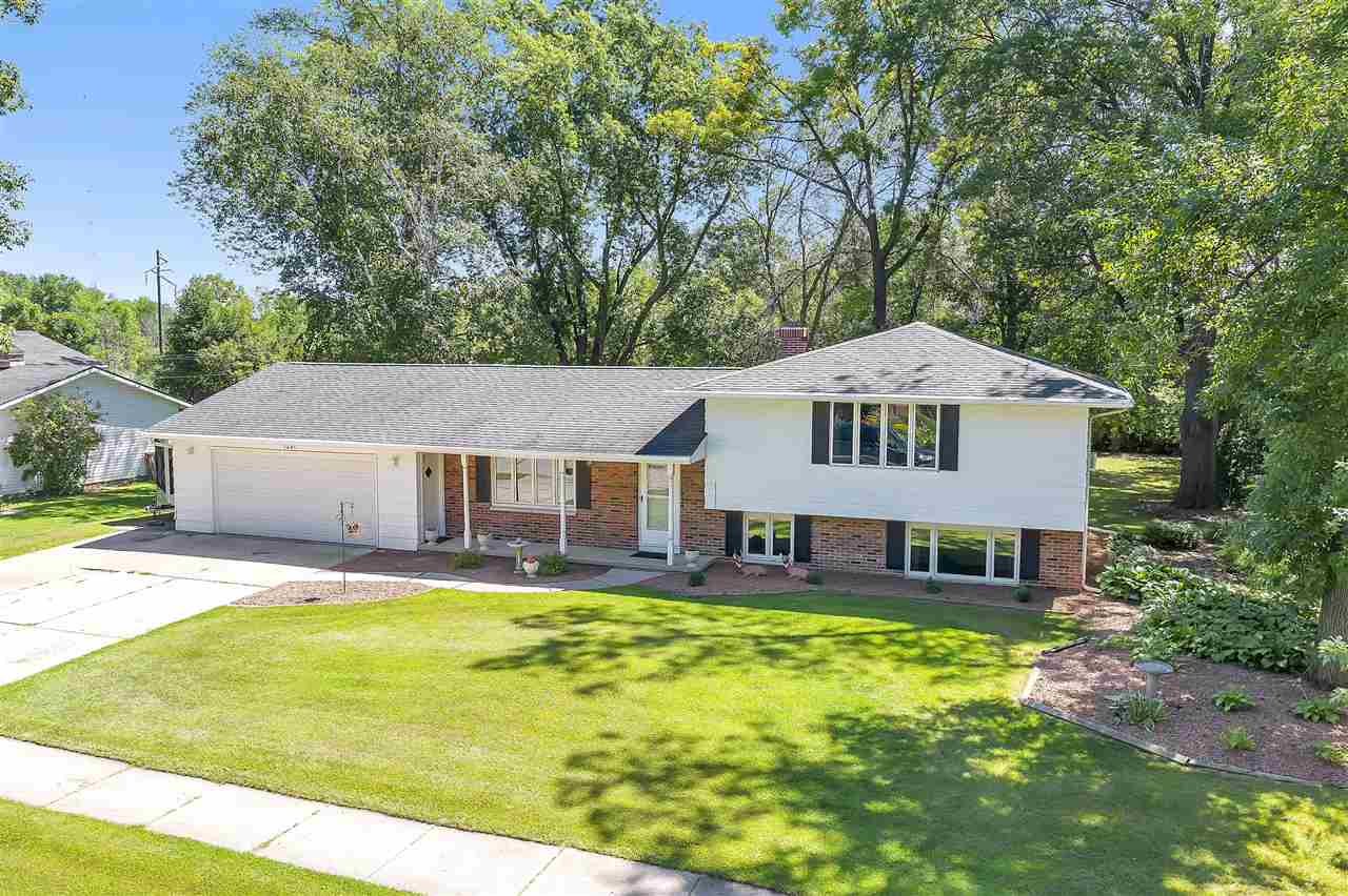 1281 S 7th Street De Pere Wi 54115 Homes And Real Estate For Sale