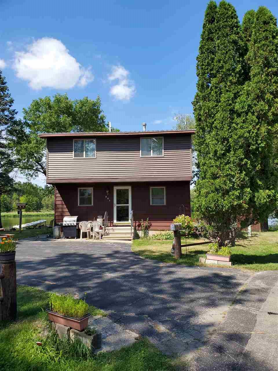 Omro Wisconsin Homes For Sale Real Estate By Mark D Olejniczak Realty Inc