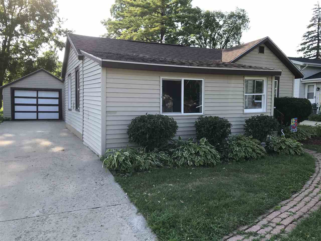 Residential for sale in Oshkosh, Wisconsin, 50233873