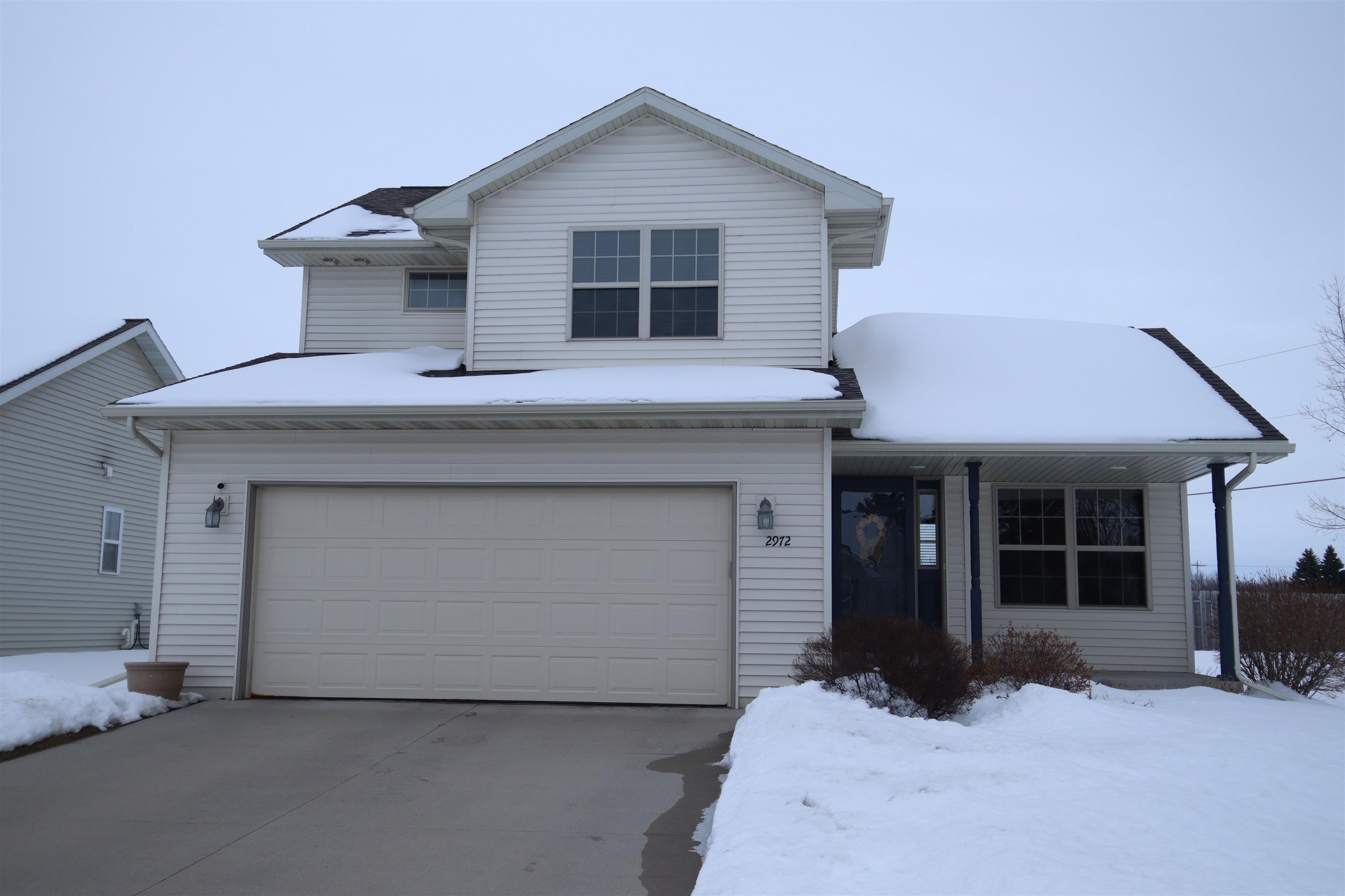 2972 E Enderby Lane, Green Bay, WI 54311