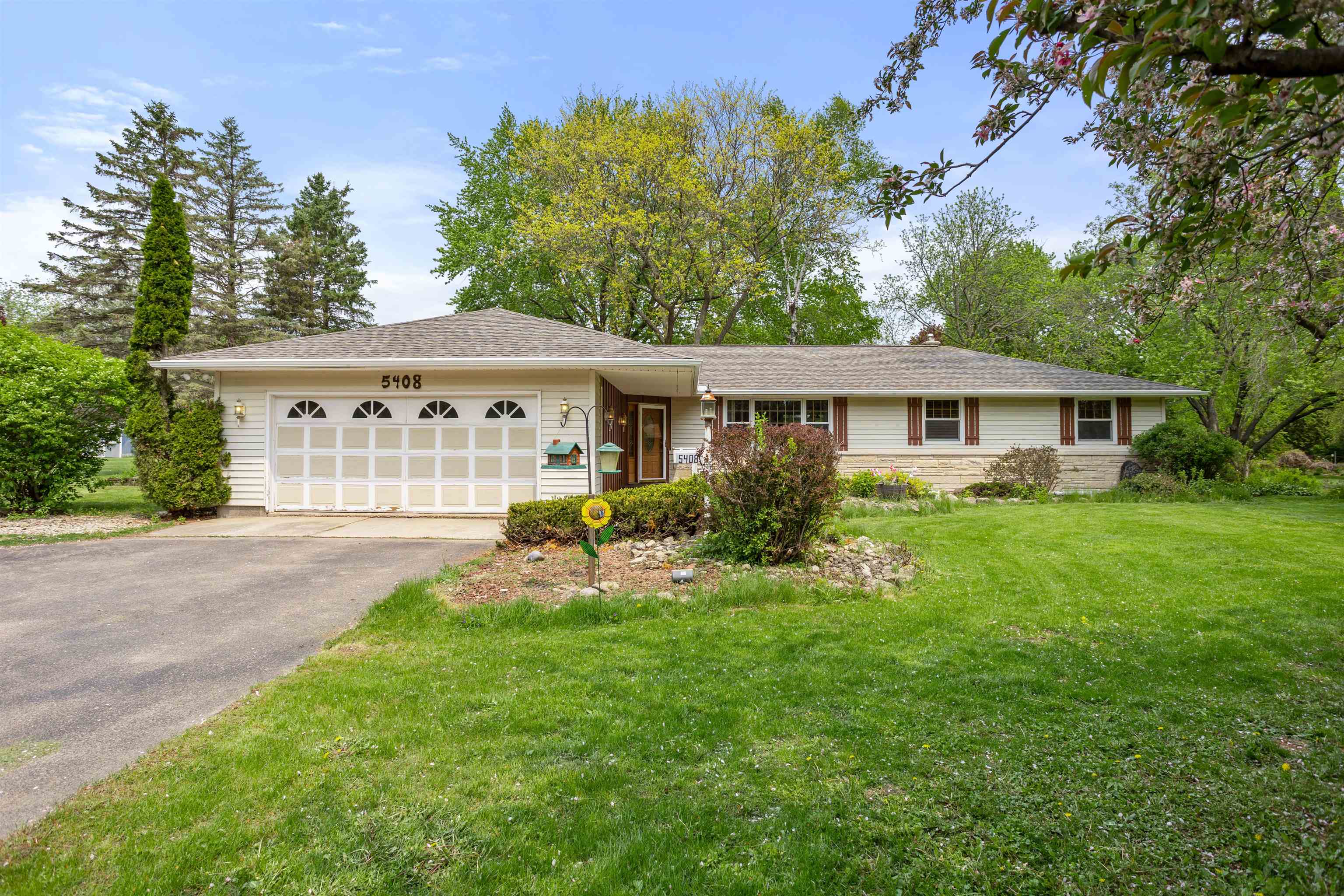 5408 W Spencer Street, Appleton, WI 54914