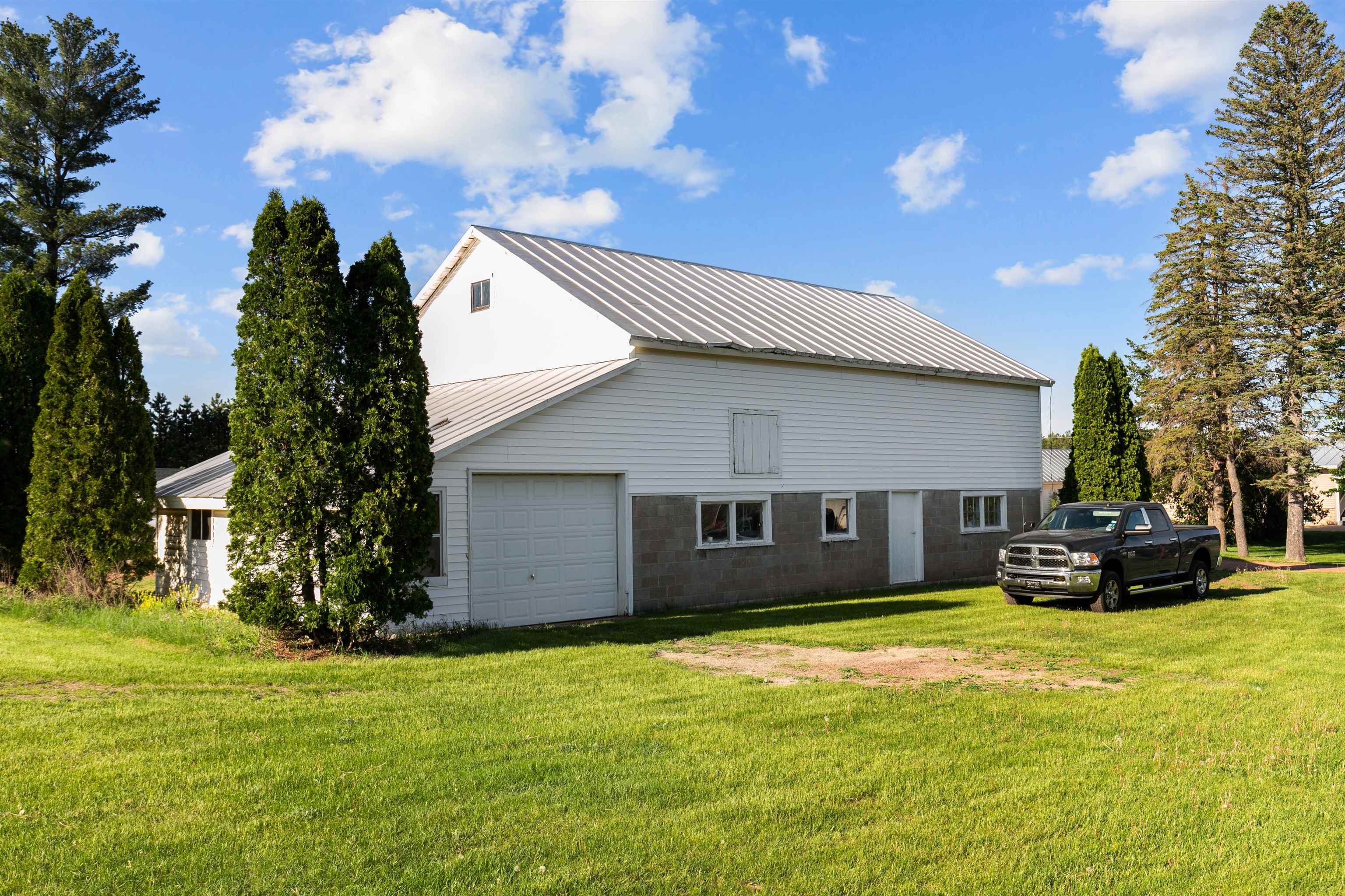 E254 State Highway 22