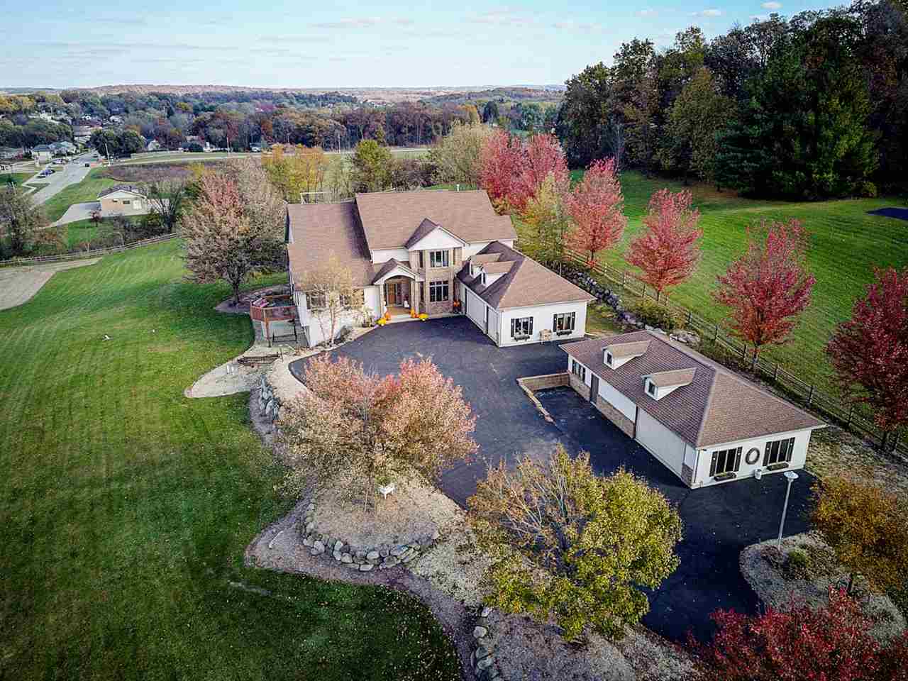 Deerfield, WI Homes for Sale