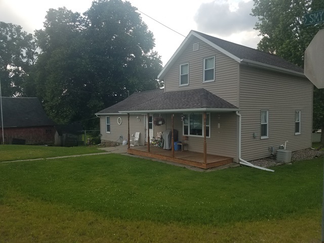 Rock Springs Wi >> 111 Smythe St Rock Springs Wi 53961 Gavin Bros Auctioneers Rock Springs Wi >> 111 Smythe St Rock Springs Wi 53961 Gavin Bros Auctioneers