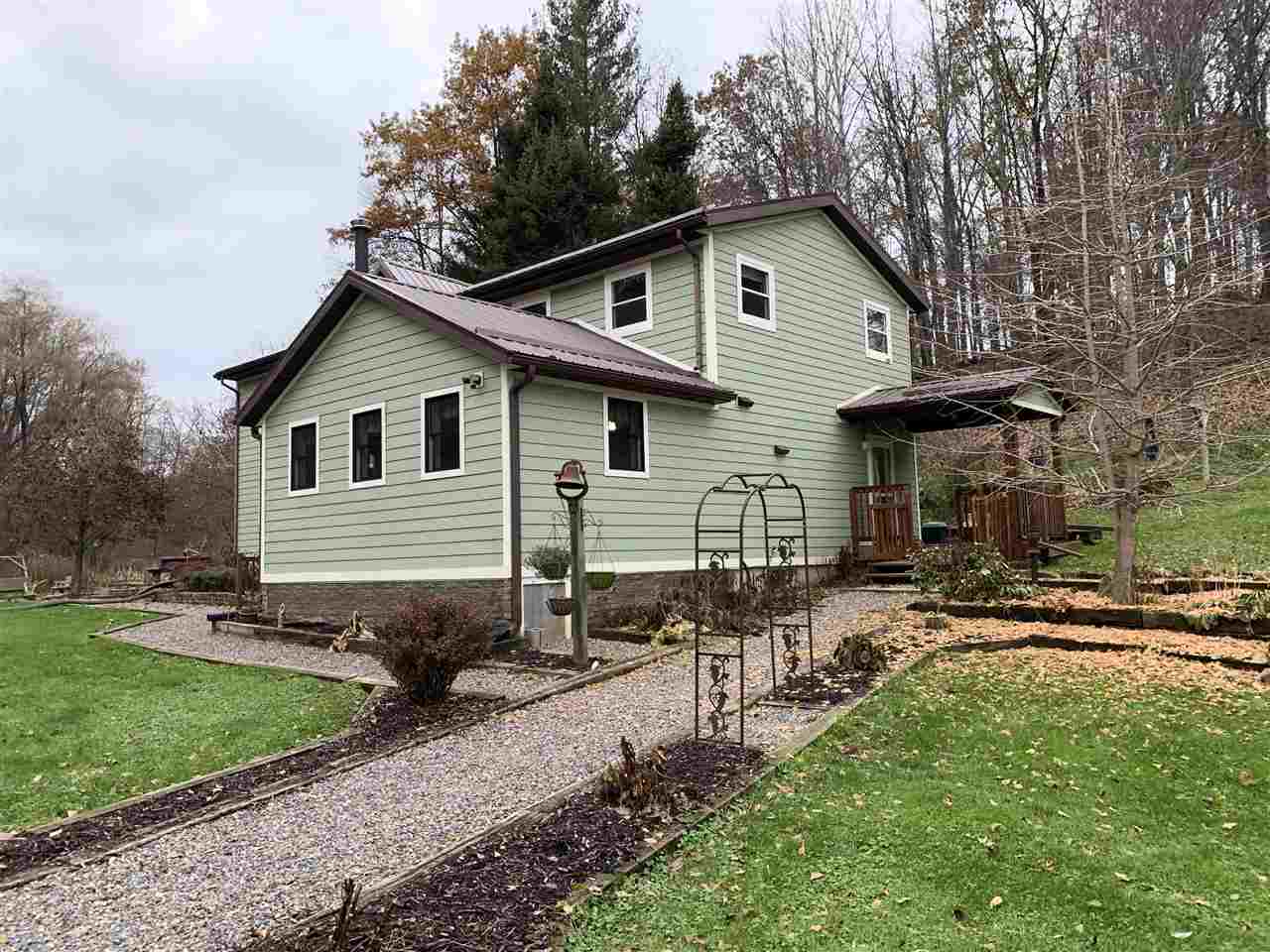 14750 BERNHARDT LN, CAZENOVIA, WI 53924 Gavin Bros Auctioneers