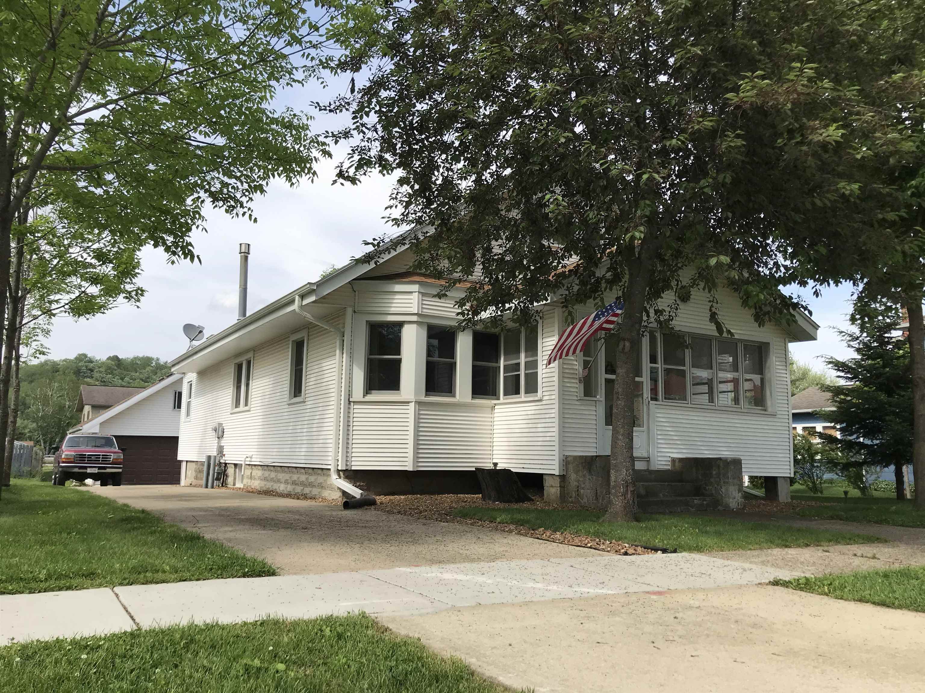 Black Earth WI Homes and Real Estate for Sale Nelson & Associates