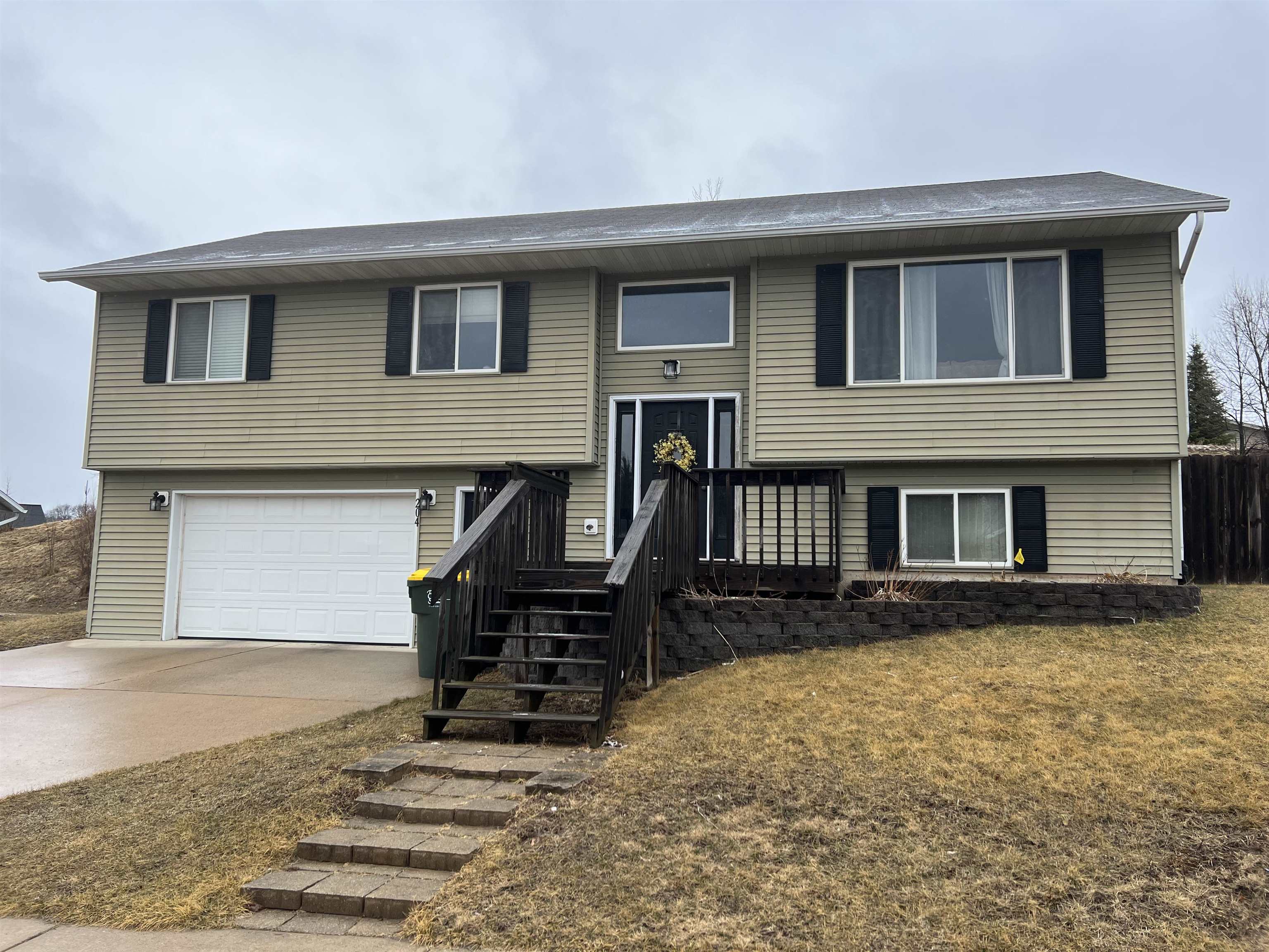 204 THOMAS RD, REEDSBURG, WI 53959 Gavin Bros Auctioneers & Real Estate