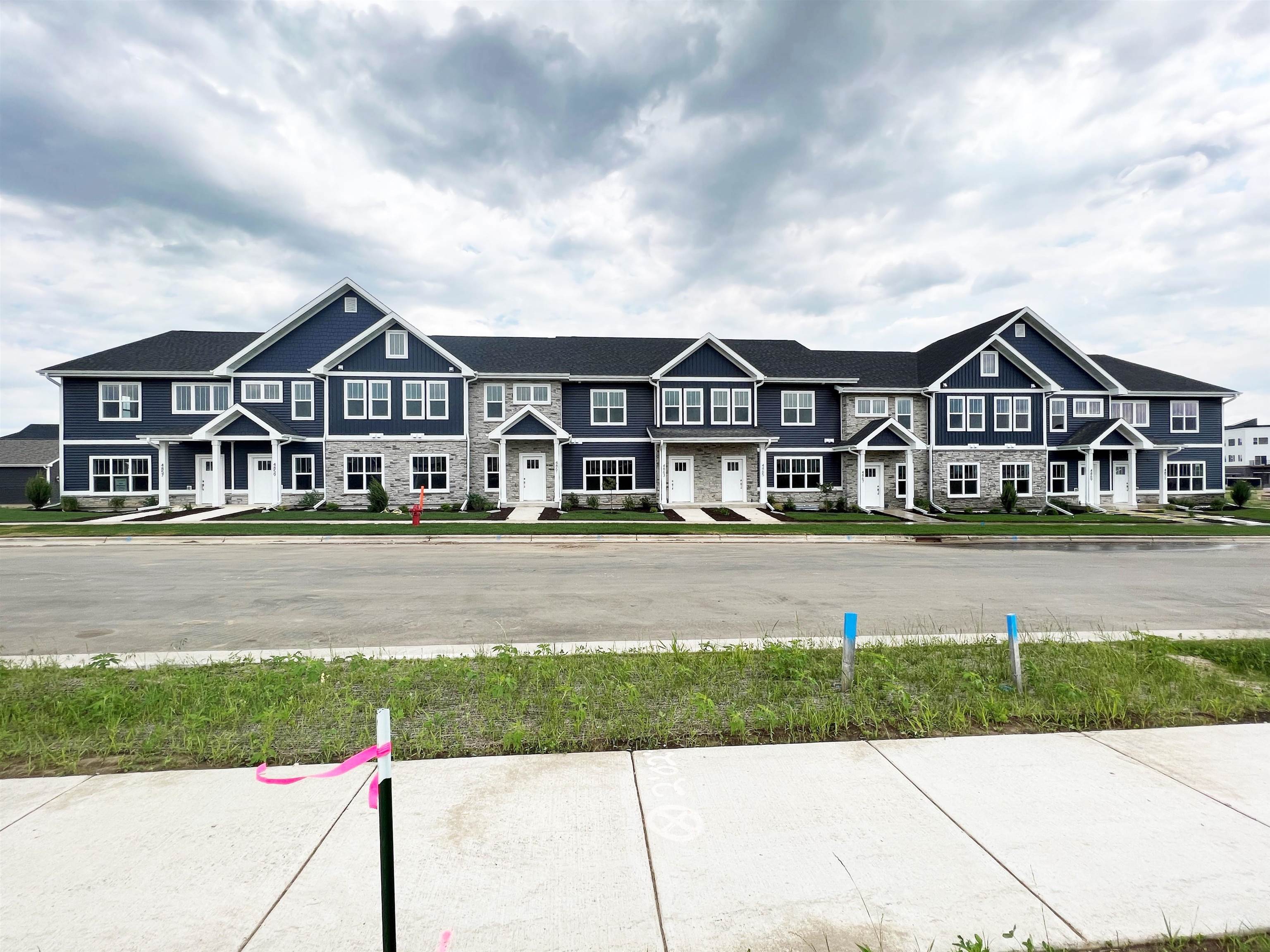 4869 Suelo Rd, Fitchburg, WI 53711