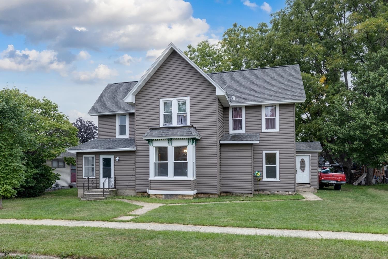 138 Depot St, Footville, WI 53537