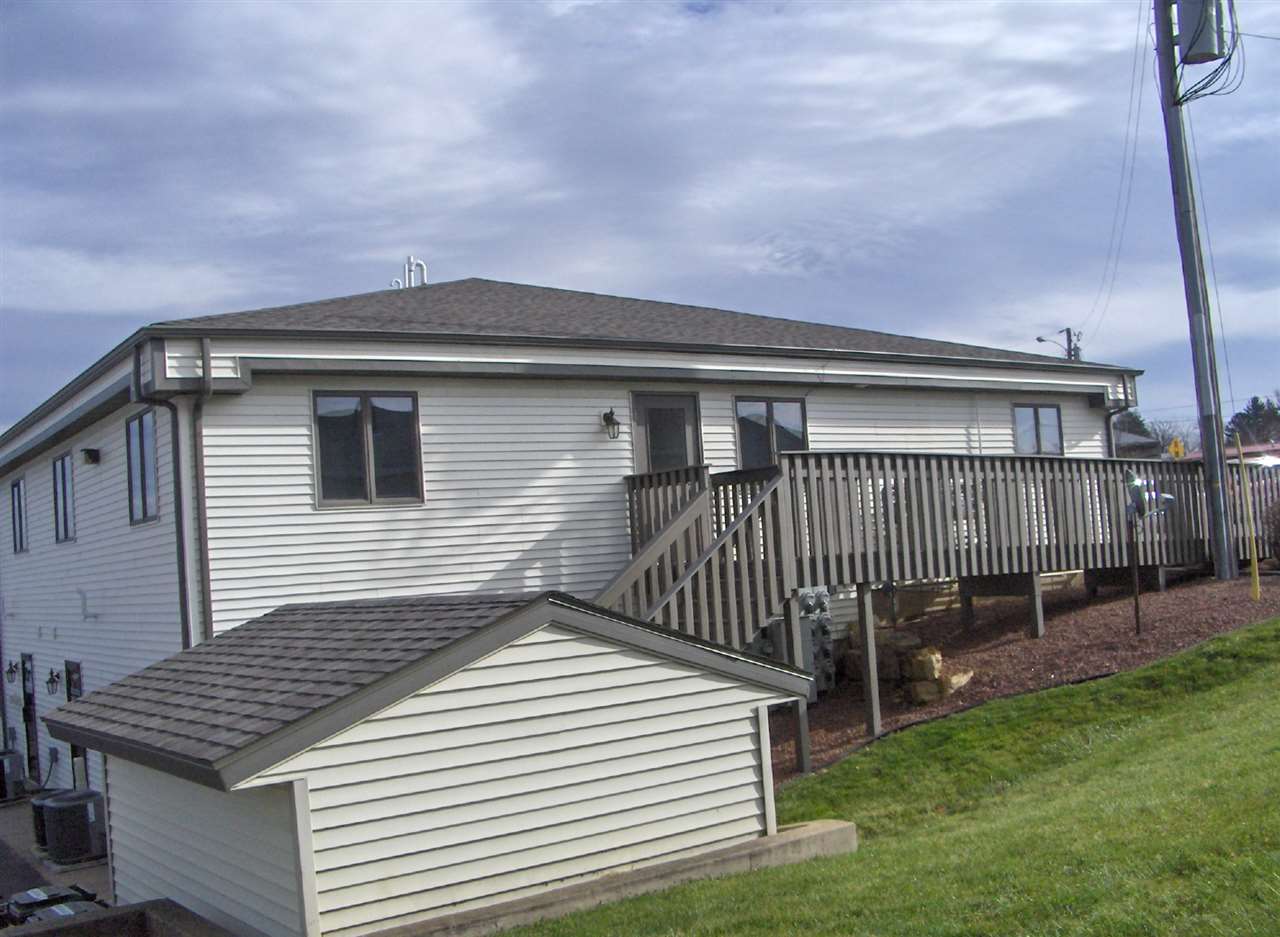 Commercial for sale in Platteville, Wisconsin, 1955403