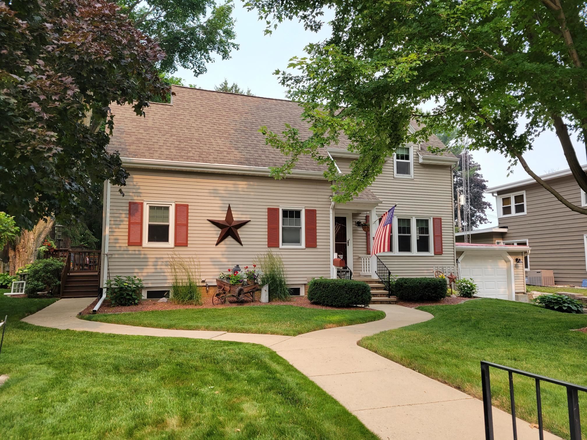 Beaver Dam Real Estate Beaver Dam, WI Homes for Sale Holly Janz